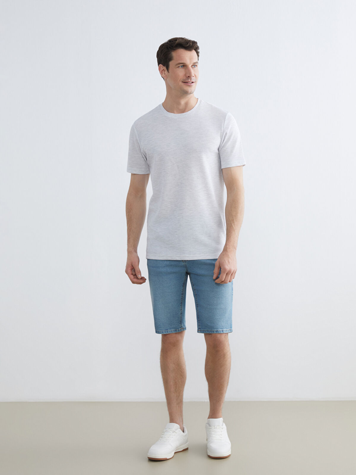 LCWAIKIKI Classic Man BEIGE T-Shirt