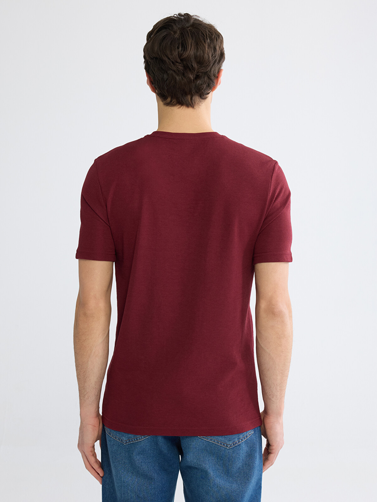 LCWAIKIKI Classic Bordo Bisiklet Yaka Erkek Tişört - S64754Z8-HRW