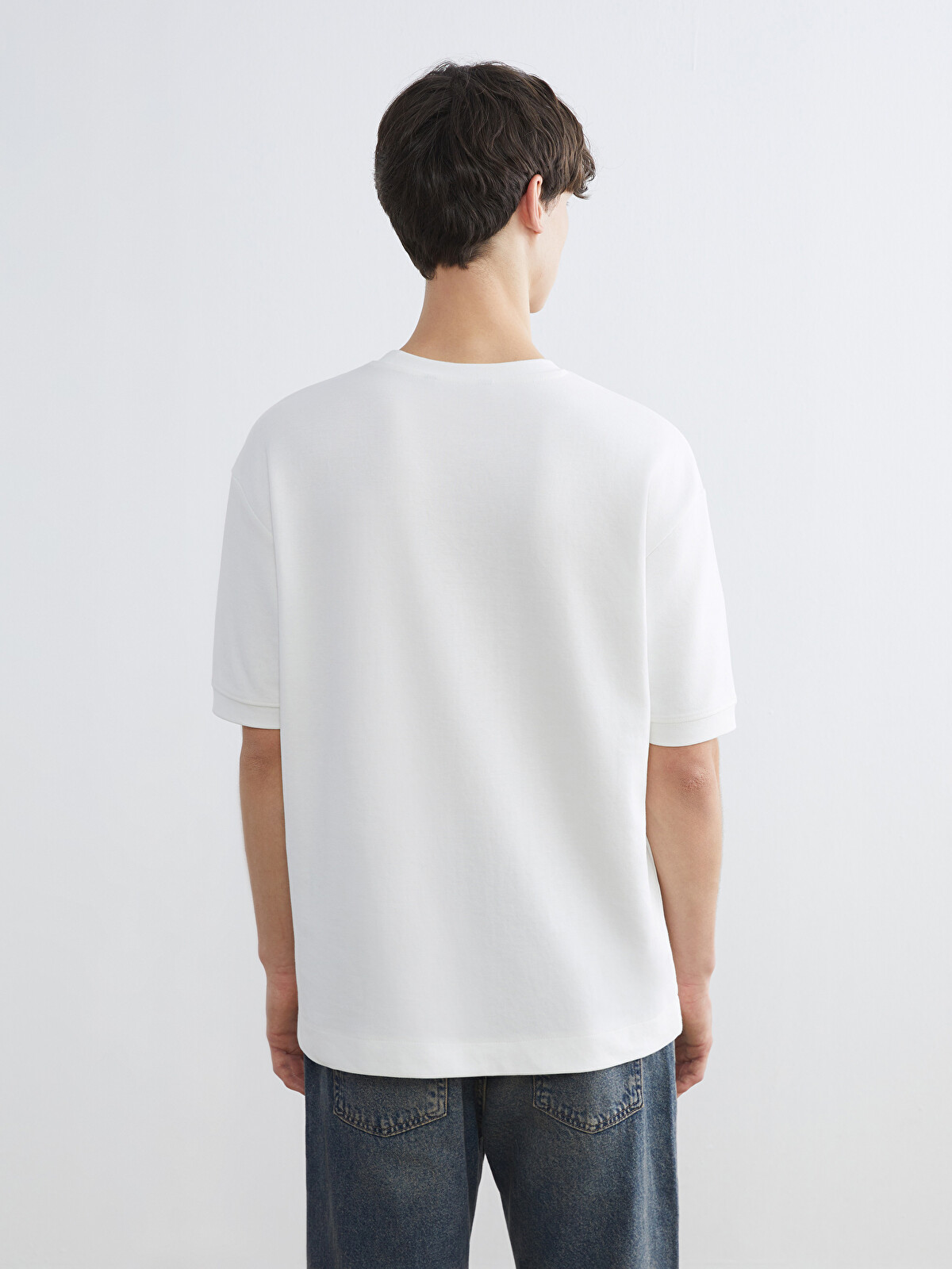 XSIDE Loose Fit Basic Thick T-Shirt - S64890Z8-R9J | LC Waikiki