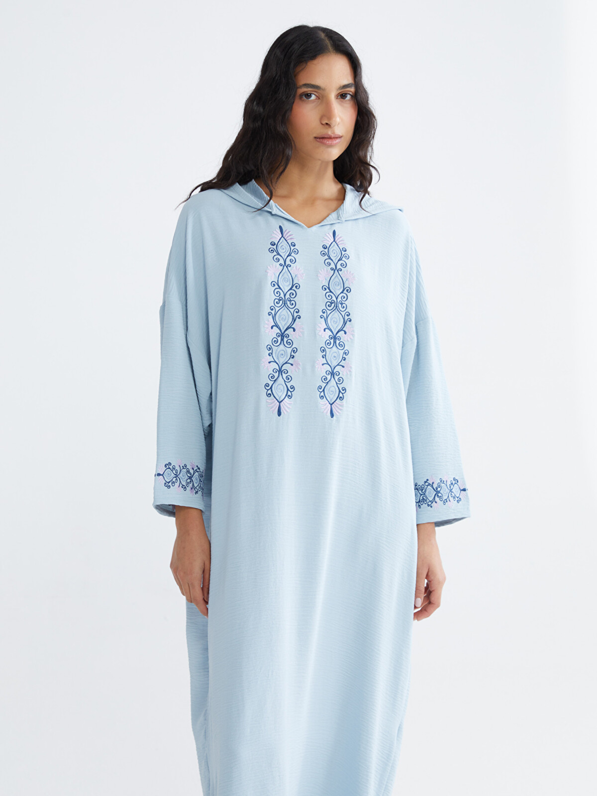 LCW Modest Hooded Embroidered Oversize Dress - S65037Z8-1PM | LC