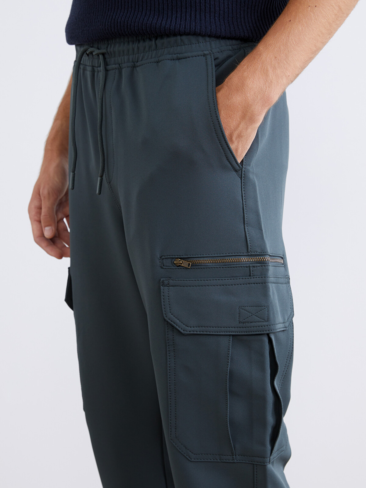 XSIDE Slim Fit Men's Cargo Trousers - S65180Z8-J2H - LC Waikiki