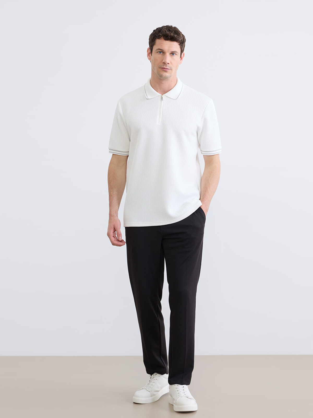 LCWAIKIKI Classic Beyaz Çizgili Polo Yaka Erkek Tişört - S65418Z8