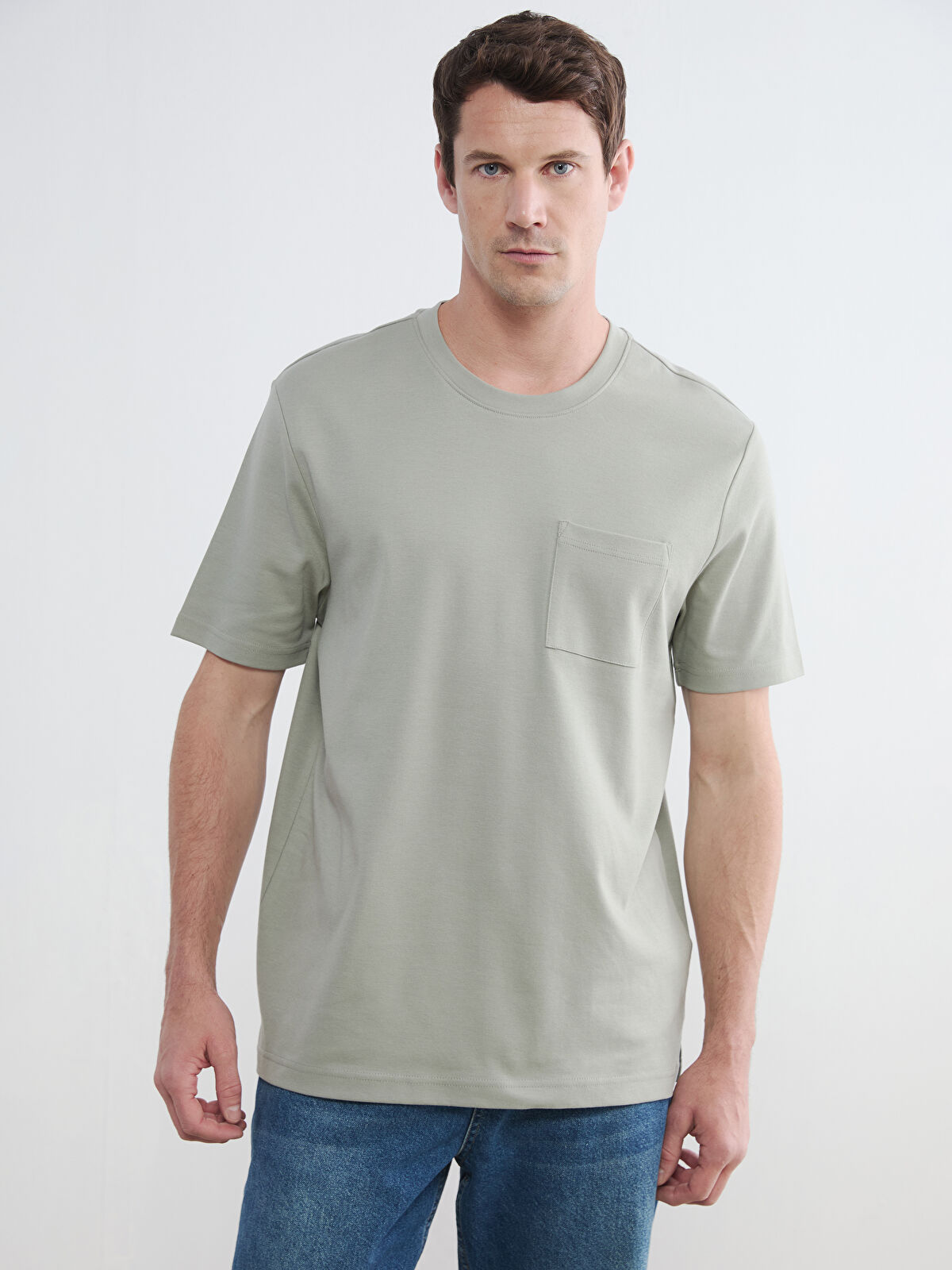 LCWAIKIKI Classic Yeşil Bisiklet Yaka Erkek Tişört - S65424Z8-ZPE