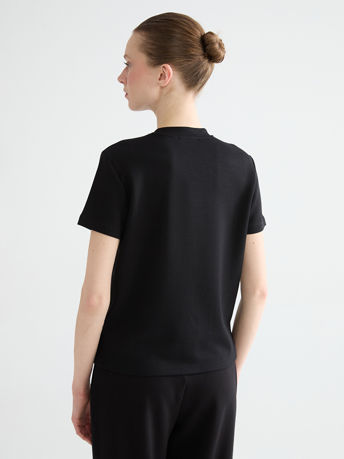 LCW Comfort Soft Touch Women's T-Shirt with a Stand-Up Collar