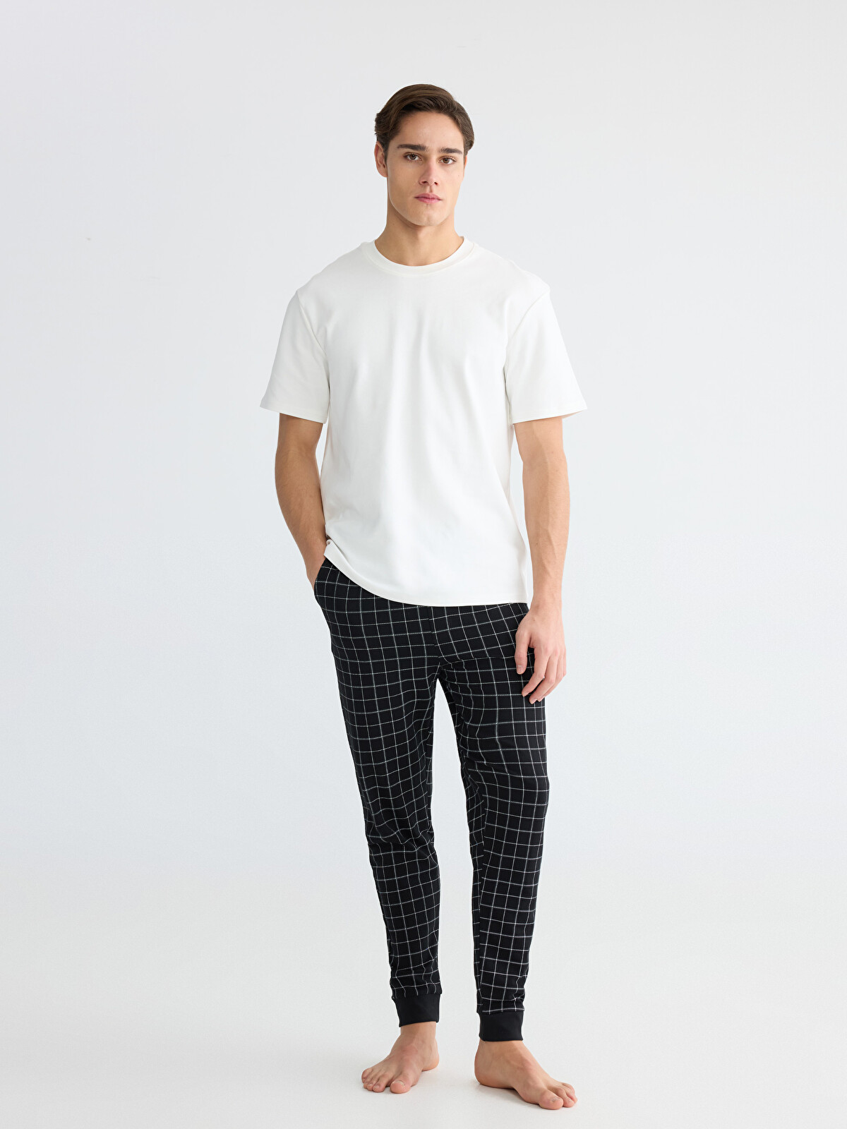 GUILTY PARTS ダブルプリーツ スラックス dorumeuil LC WAIKIKI Pantaloni de pijama pentru bărbați, croială clasică