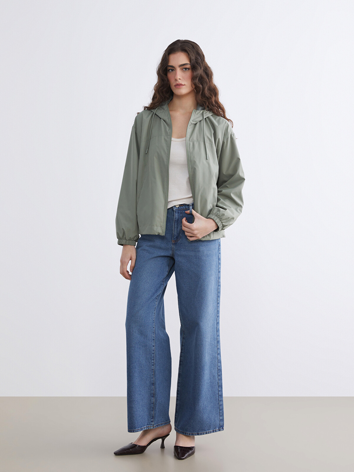 LCW Vision Kapüşonlu Oversize Kadın Yağmurluk - S66084Z8-J6Q | LC