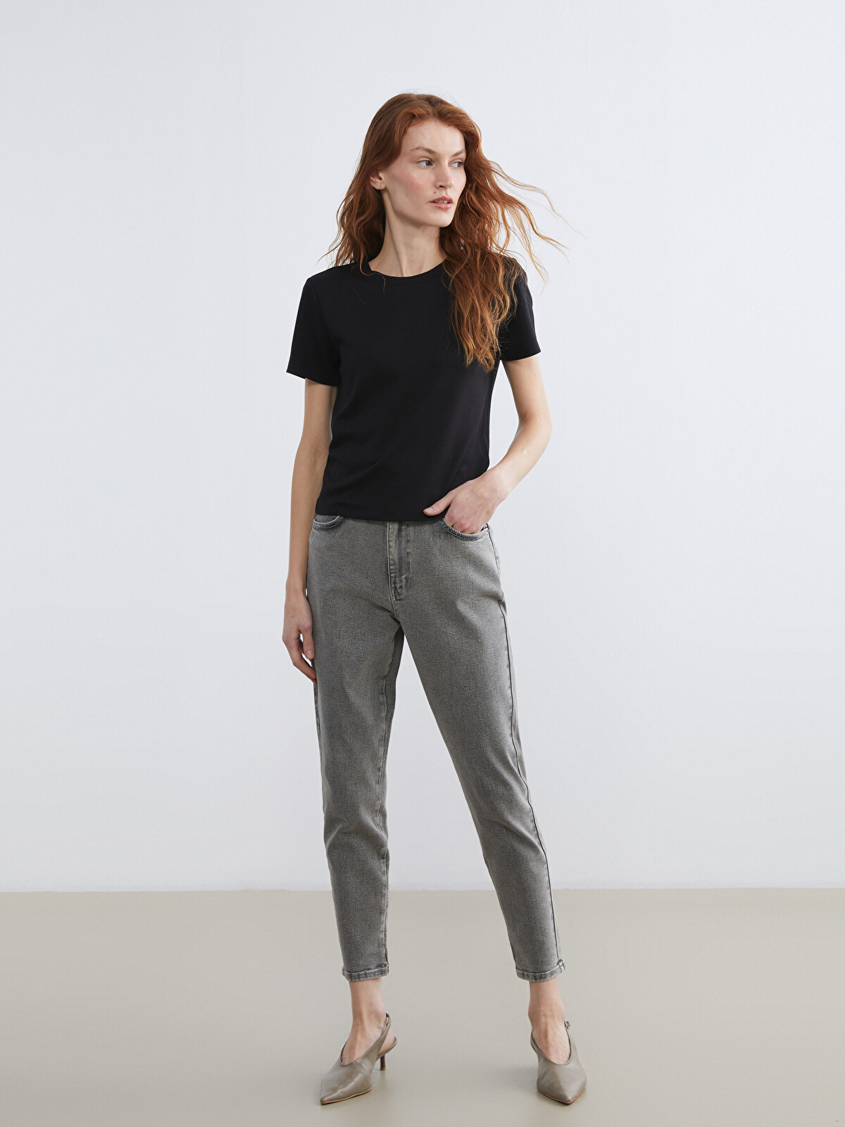 panpan　グレー38 LCWAIKIKI Classic Beli Lastikli Mom Fit Kadın Jean Pantolon
