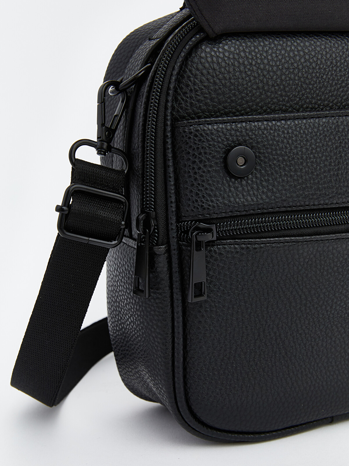 LCW ACCESSORIES Faux Leather Men's Shoulder Bag - S67205Z8-CVL