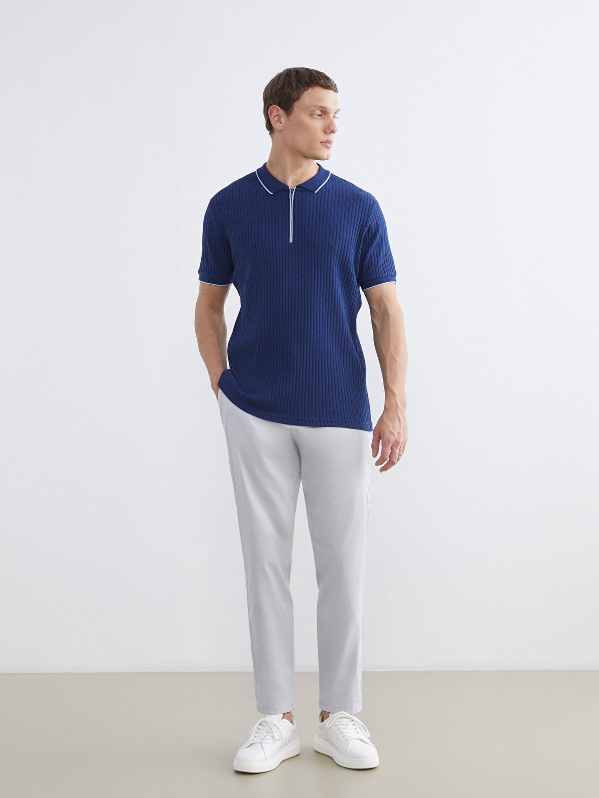 LCWAIKIKI Classic Чоловічі Чіноси Slim Fit - S68403Z8-G0Z | LC Waikiki