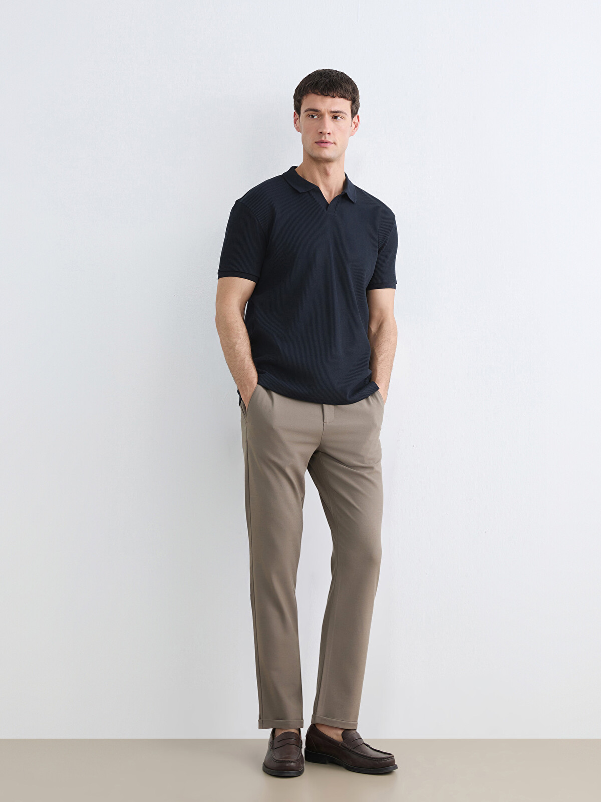LCW Vision Men's Slim Fit Trousers - S68443Z8-DU7 | LC Waikiki