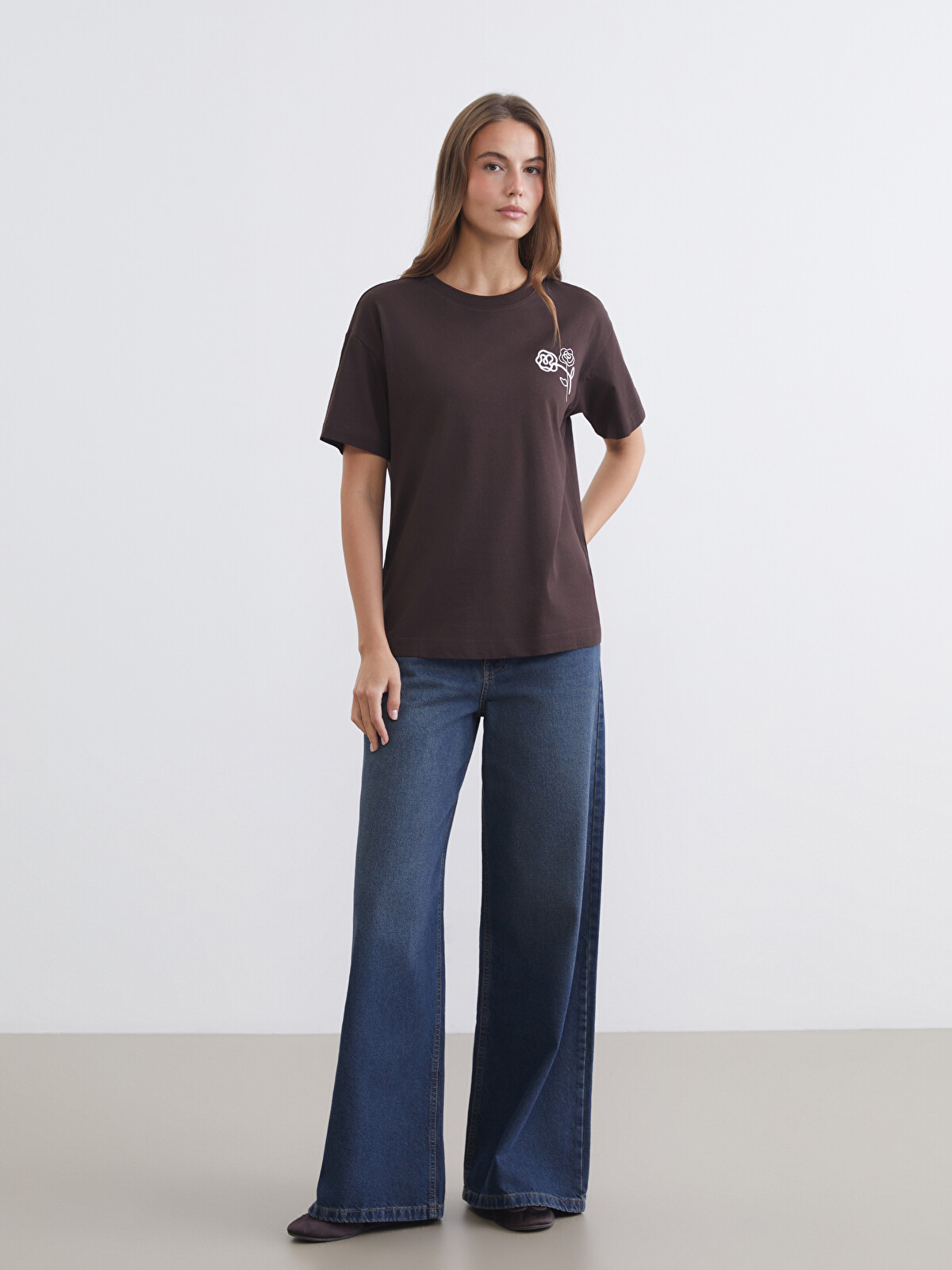 LCW Comfort Bisiklet Yaka Baskılı Kadın Tişört - S68891Z8-HMK | LC