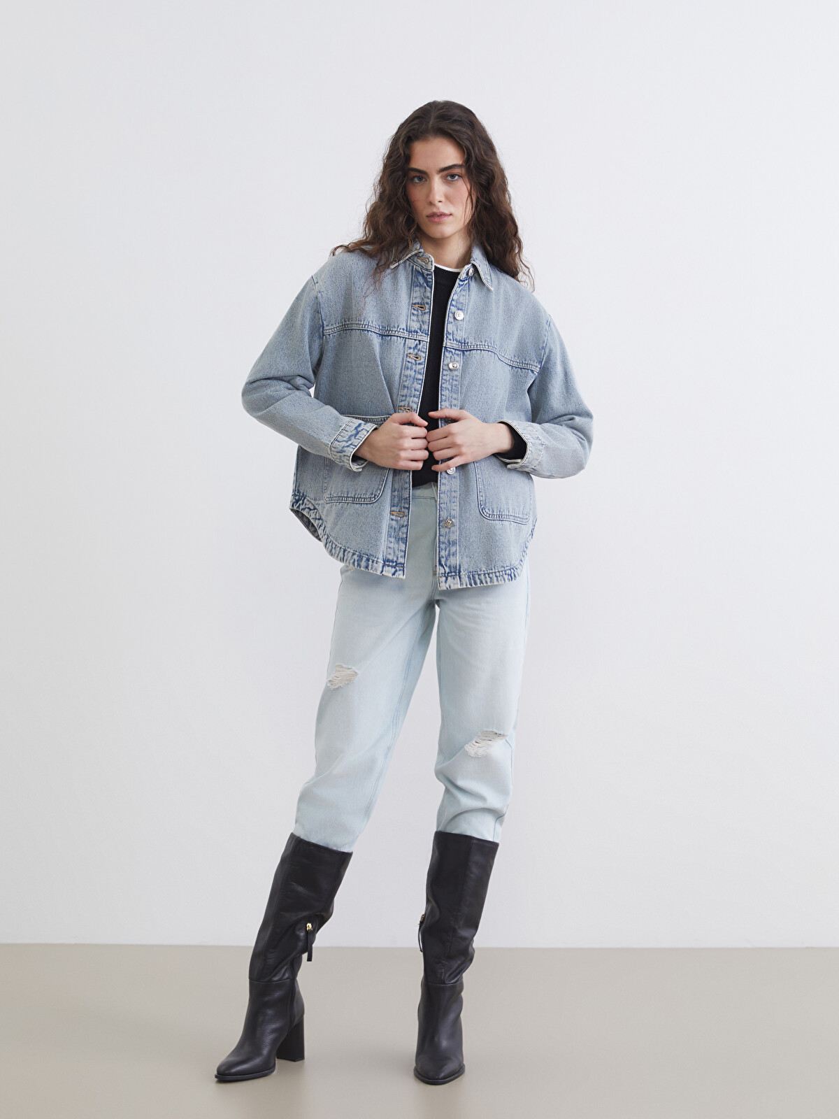 LCWAIKIKI Classic Collared Neck Oversize Women's Denim Jacket
