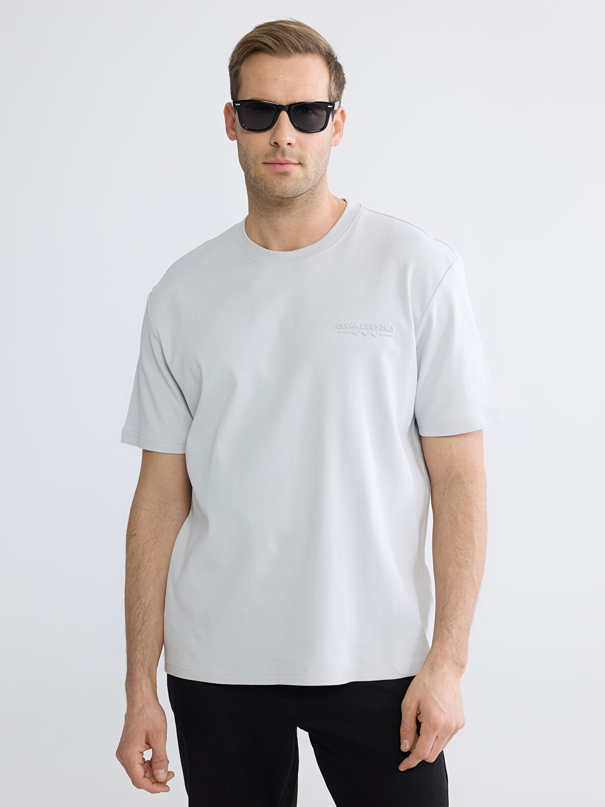 LCWAIKIKI Classic Loose Fit Crew Neck Men's T-shirt - S6AB68Z8-G0Z