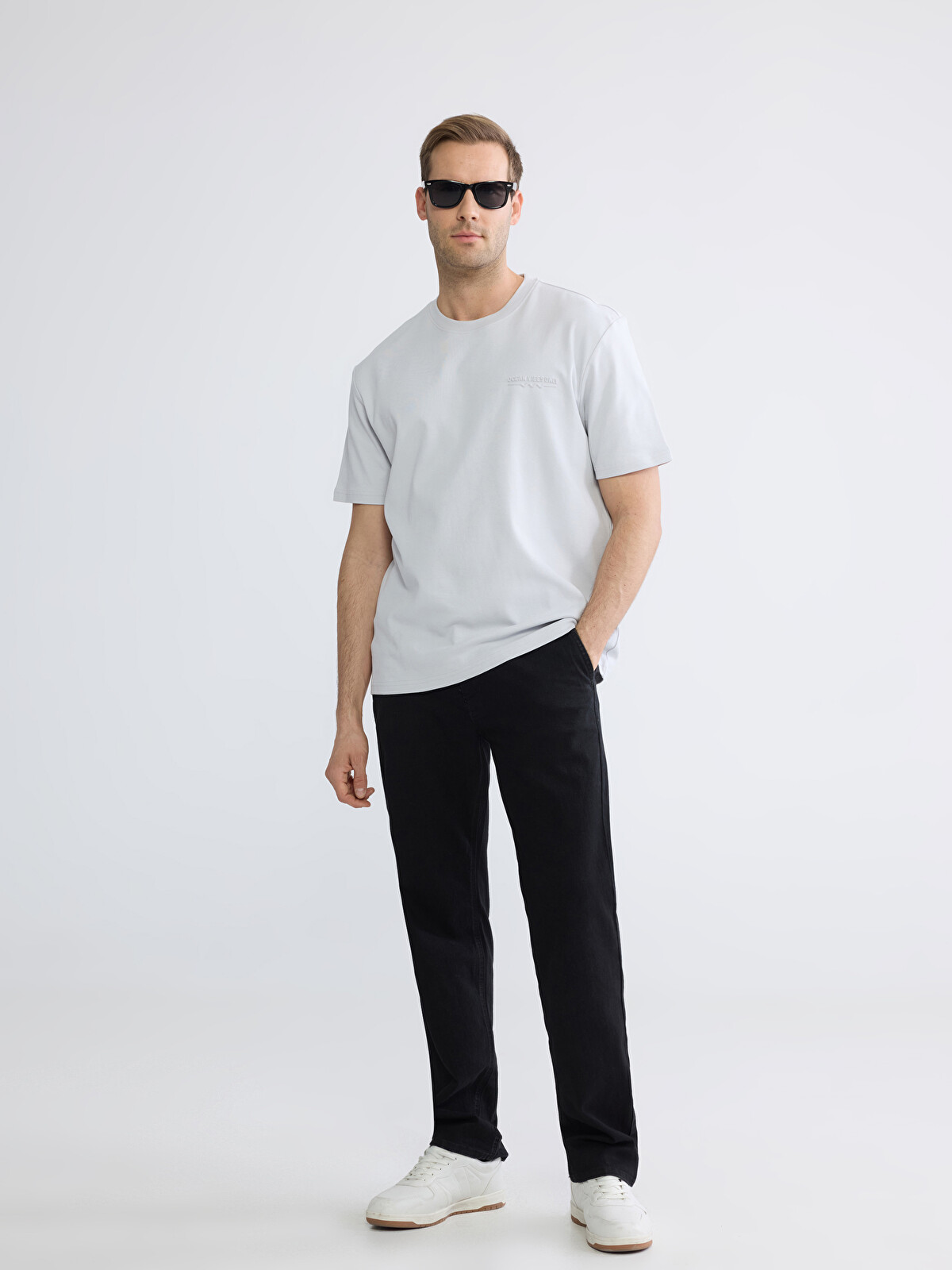 LCWAIKIKI Classic Loose Fit Crew Neck Men's T-Shirt - S6AB68Z8-G0Z