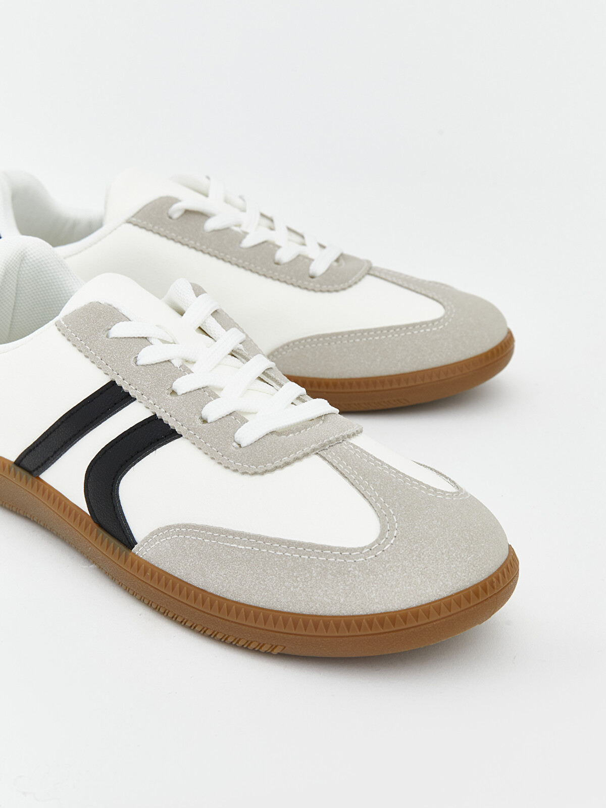 LCW STEPS Lace-up Women's Sneakers - S6AO81Z8-J5E | LC Waikiki