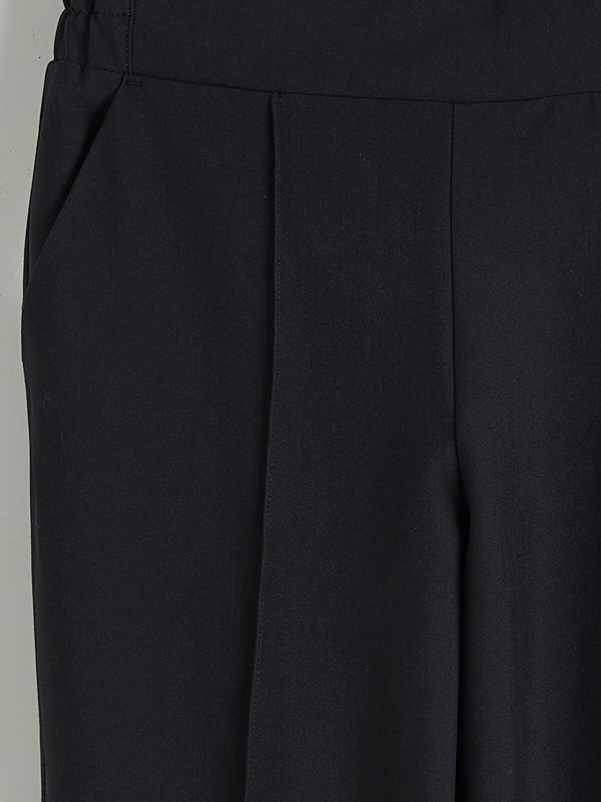 LCWAIKIKI Classic Women's Trousers with Elastic Waistband