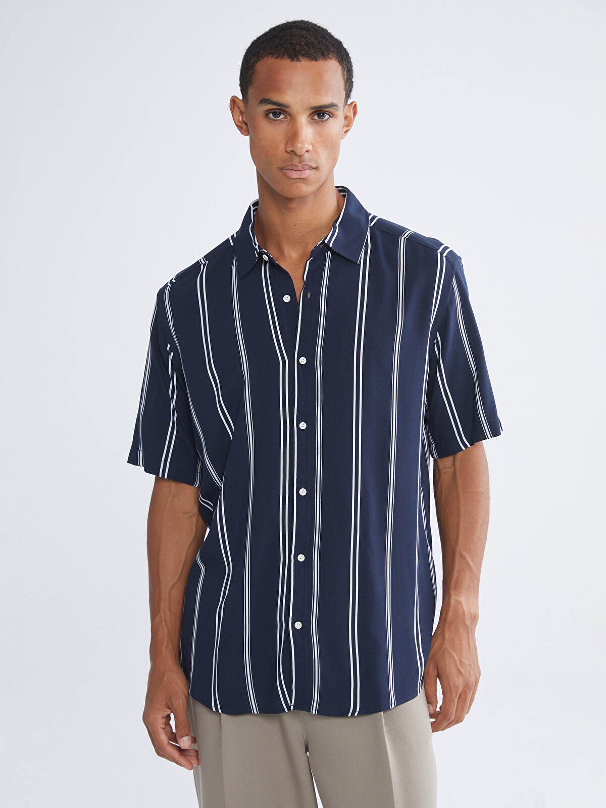 LCW Vision Regular Fit Striped Viscose Men's Shirt - S6AS55Z8-LGS