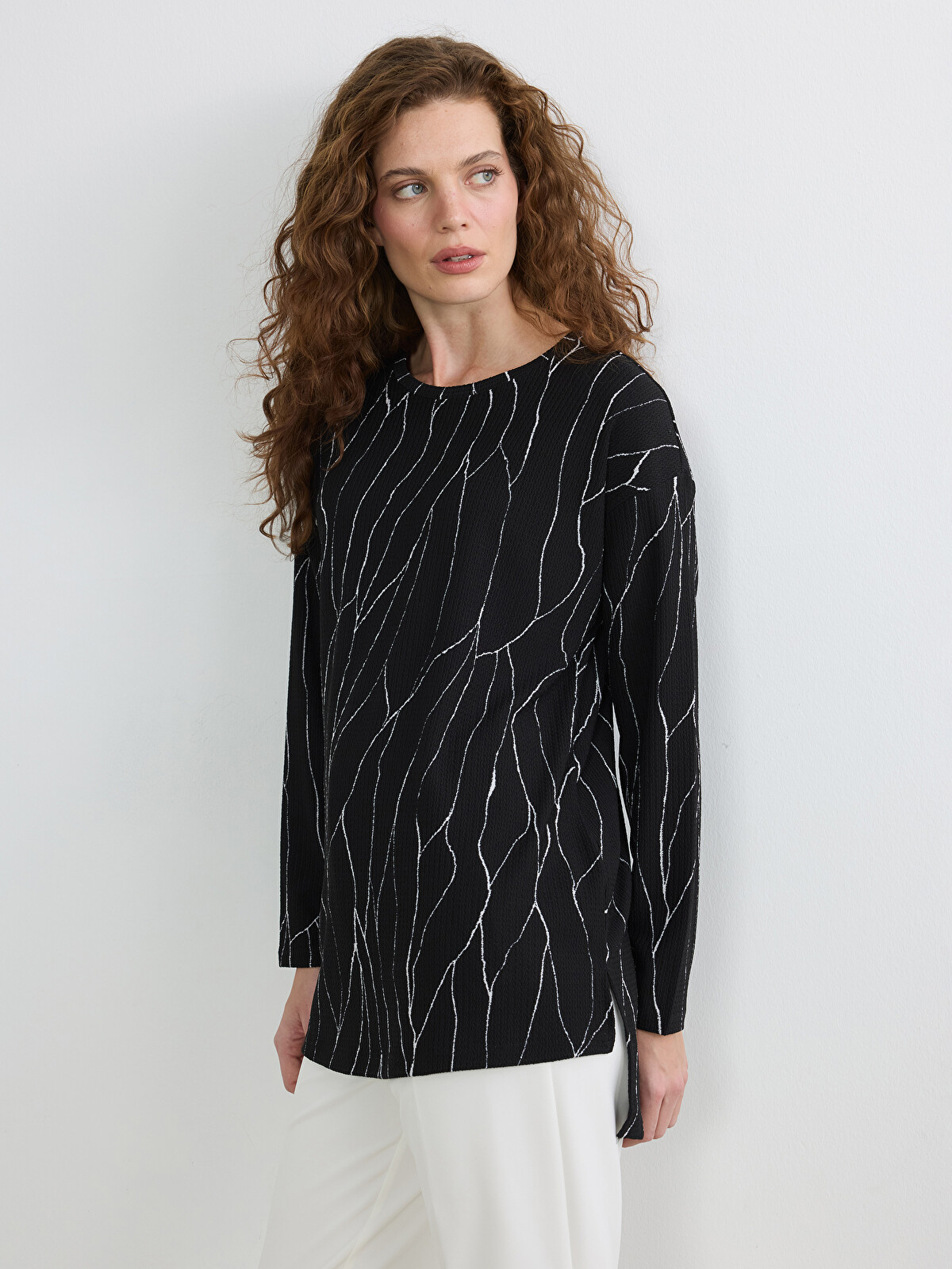 LCWAIKIKI Classic Crew Neck Patterned Women's Tunic - S6AV30Z8-LQJ