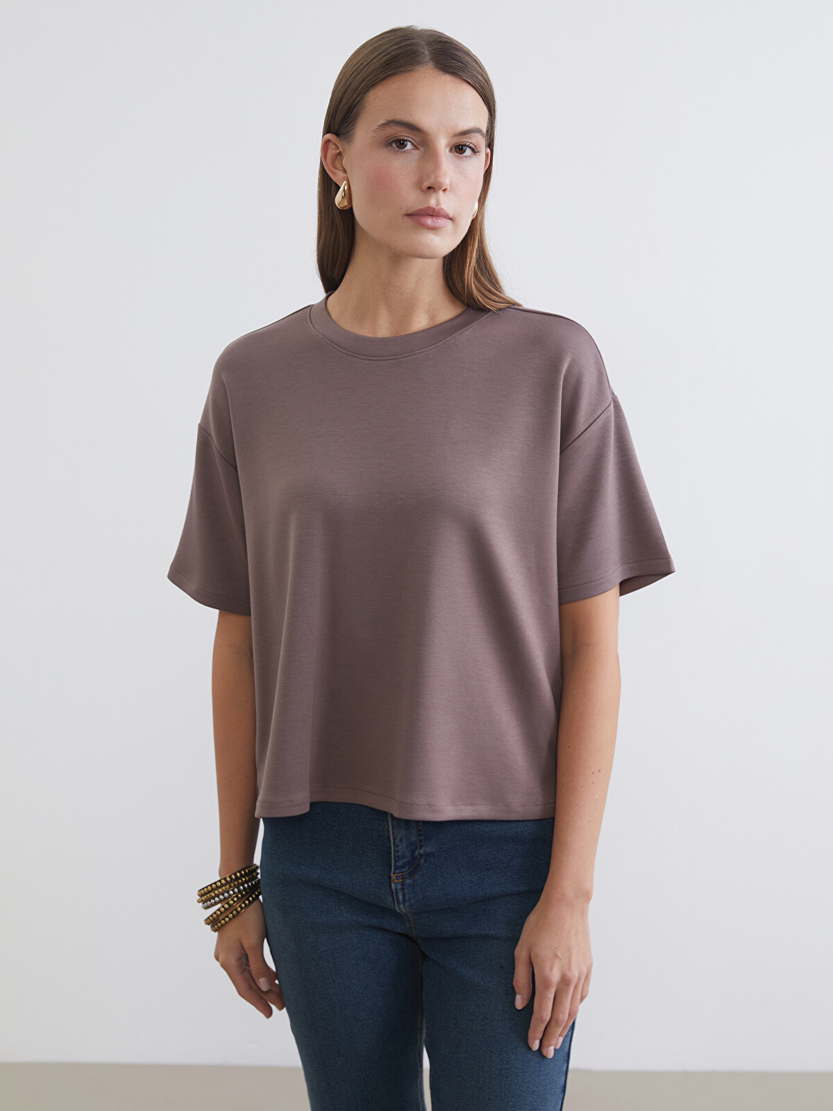 LCWAIKIKI Classic Women's Crew Neck T-shirt - S6BD82Z8-H3Z | LC