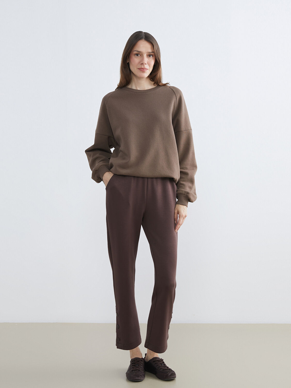 LCW EVERYDAY Soft Touch Women's Joggers with Elastic Waistband