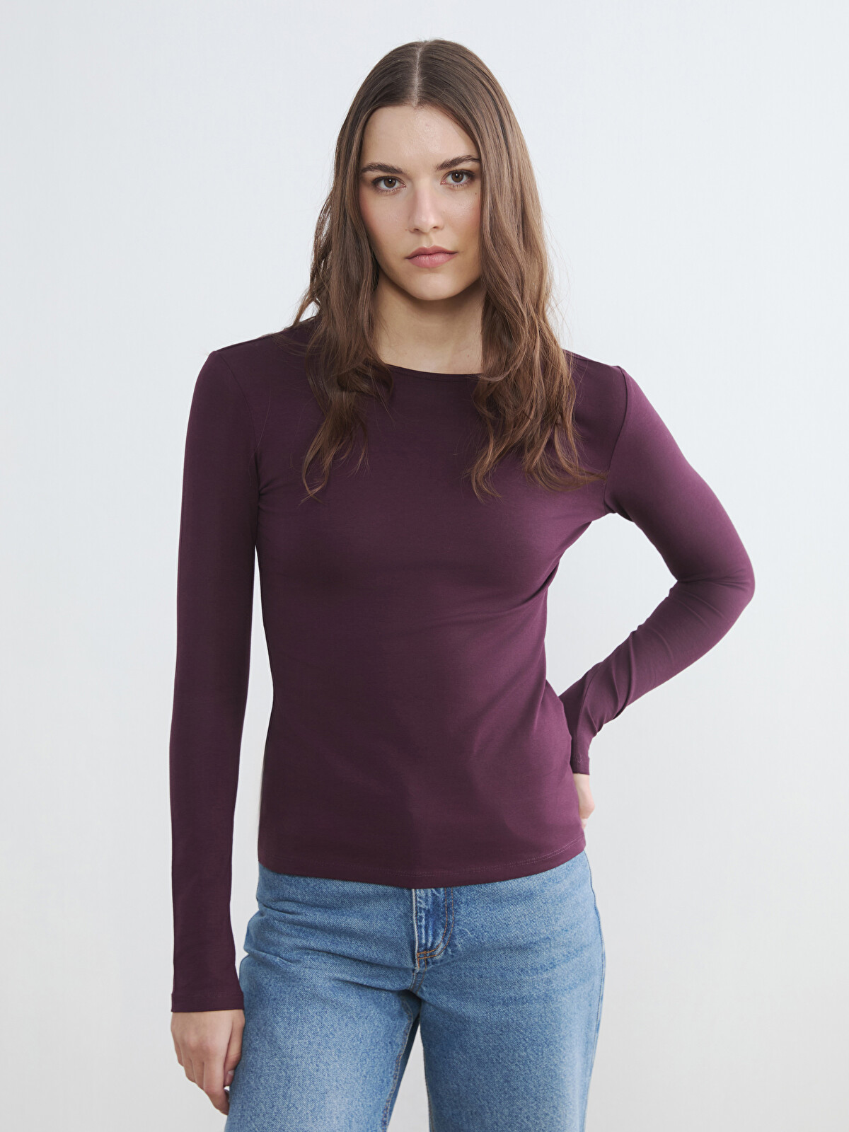 LCWAIKIKI Basic Bisiklet Yaka Kadın Tişört - S6BU64Z8-HNV | LC Waikiki