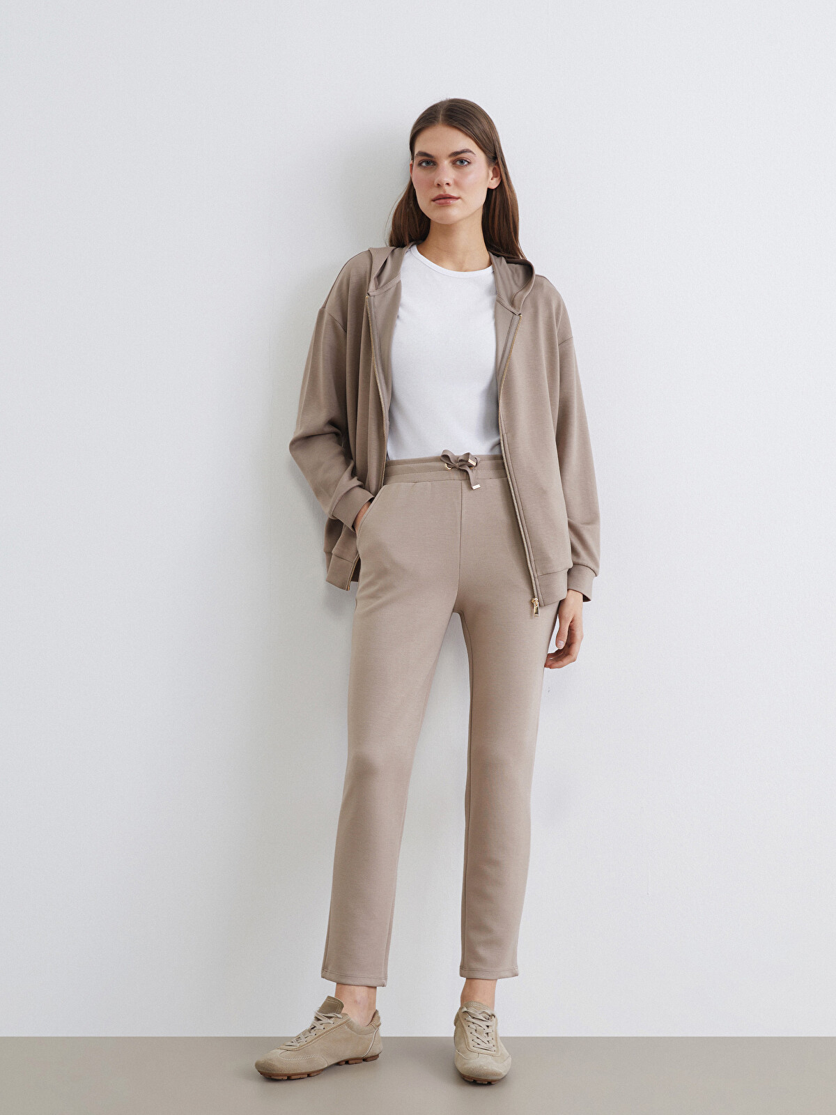 LCWAIKIKI Basic Elastic Waist Soft Touch Women's Sweatpants