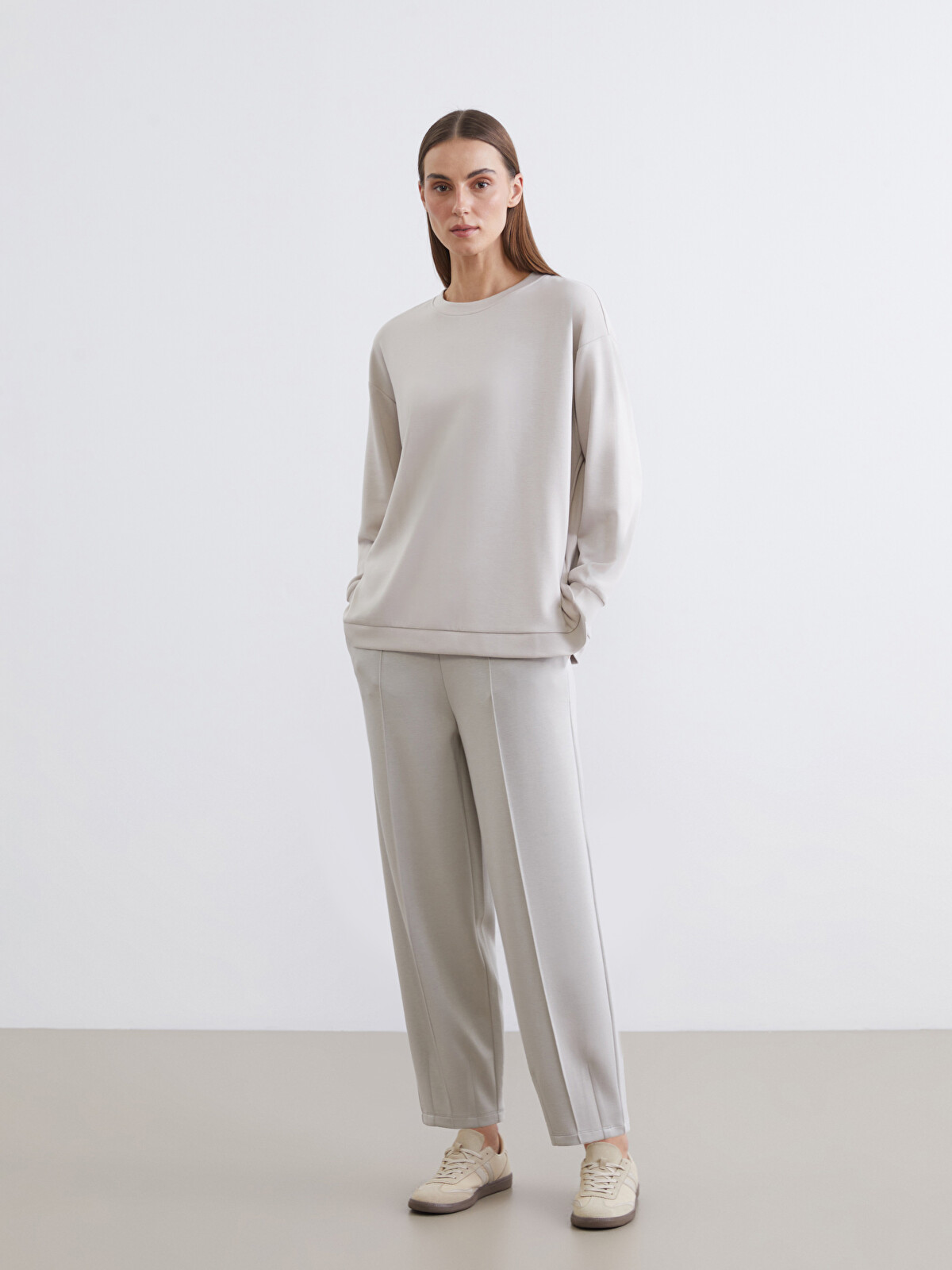 LCW EVERYDAY Elastic Waist Soft Touch Women's Sweatpants