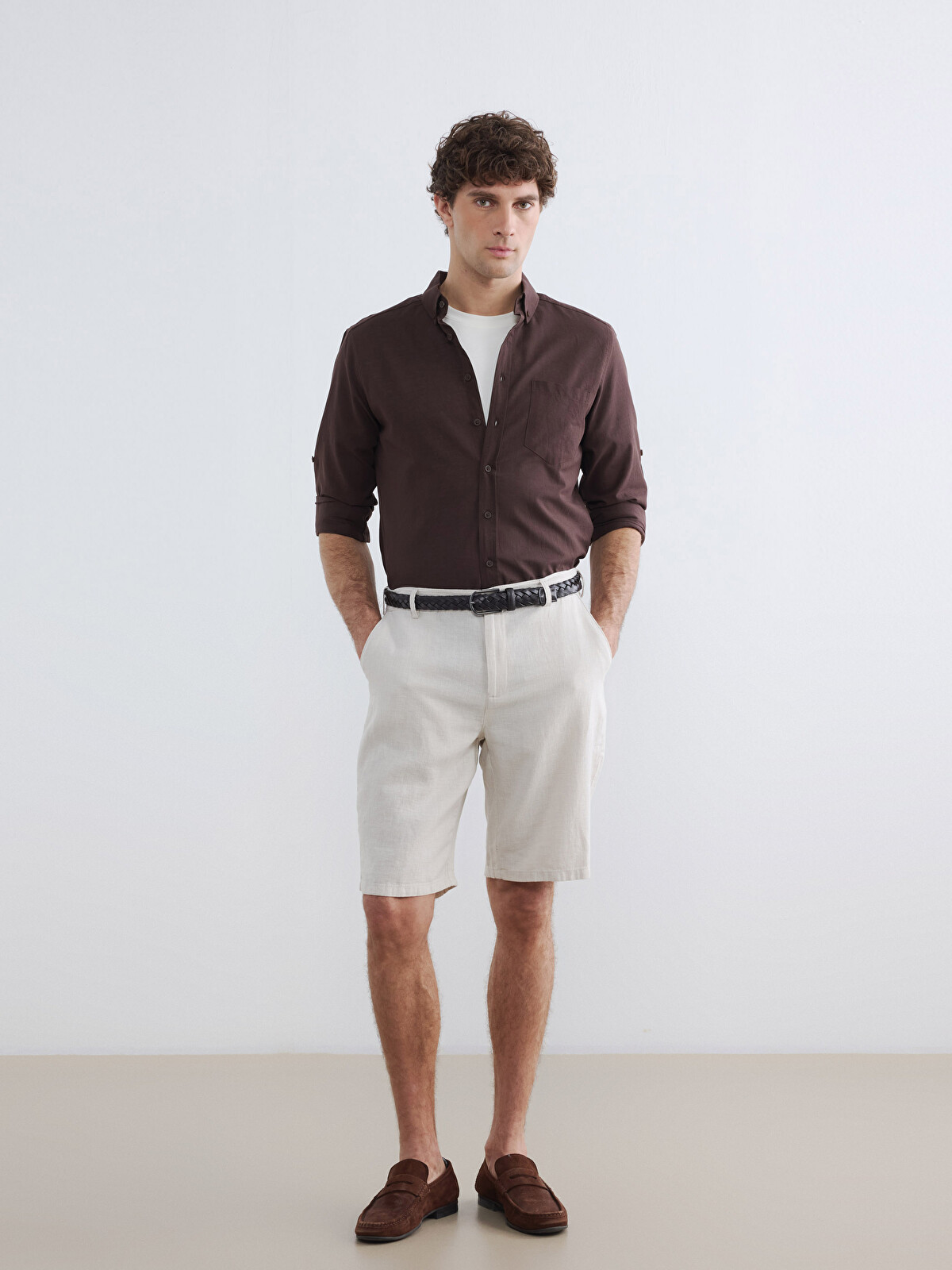 LCWAIKIKI Classic Bej Regular Fit Keten Karışmlı Erkek Şort