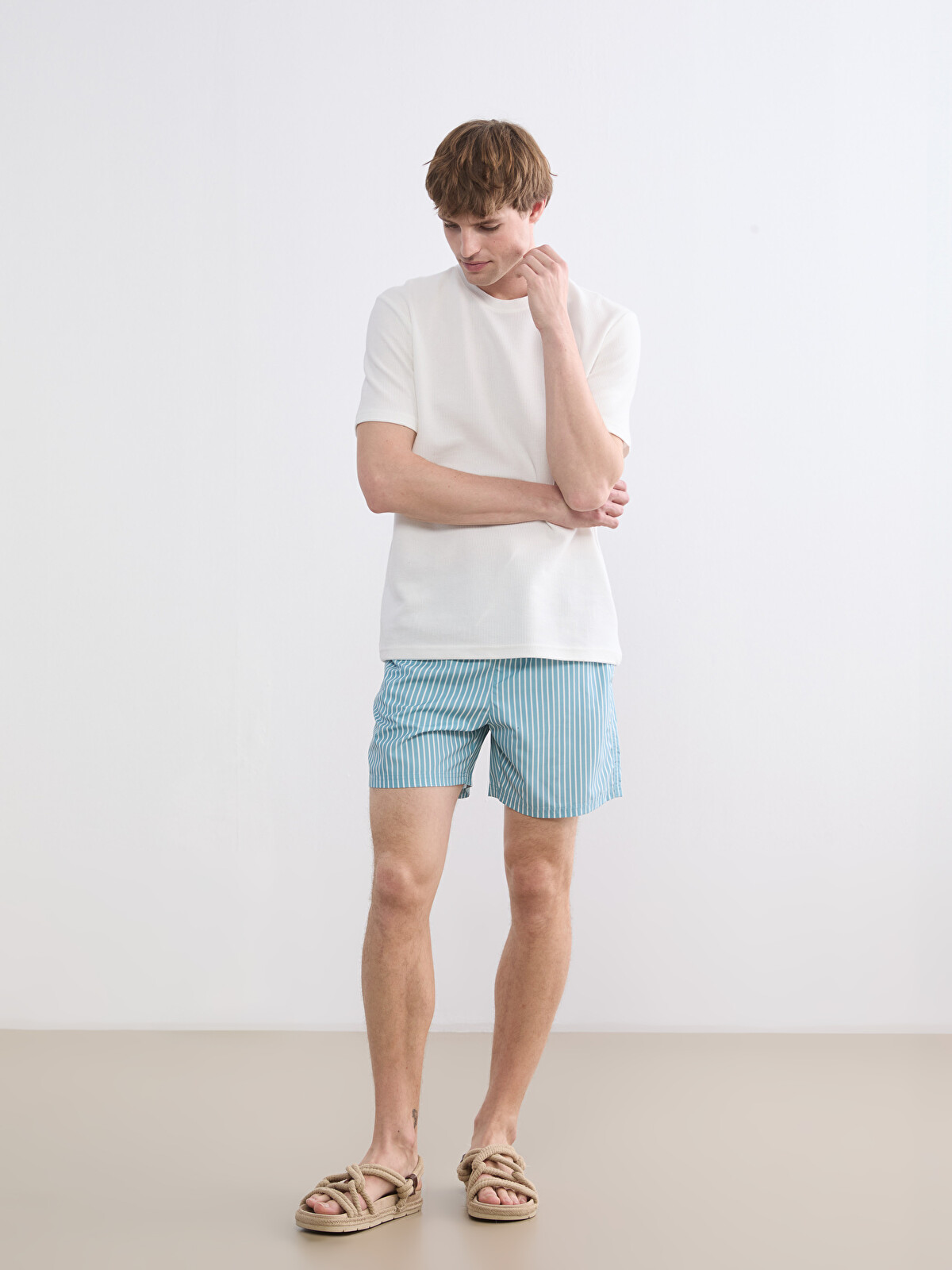 LaVentNord良質ショートミンク、値下げプロフ必見 LCW SWIMWEAR Короткие полосатые мужские шорты для плавания