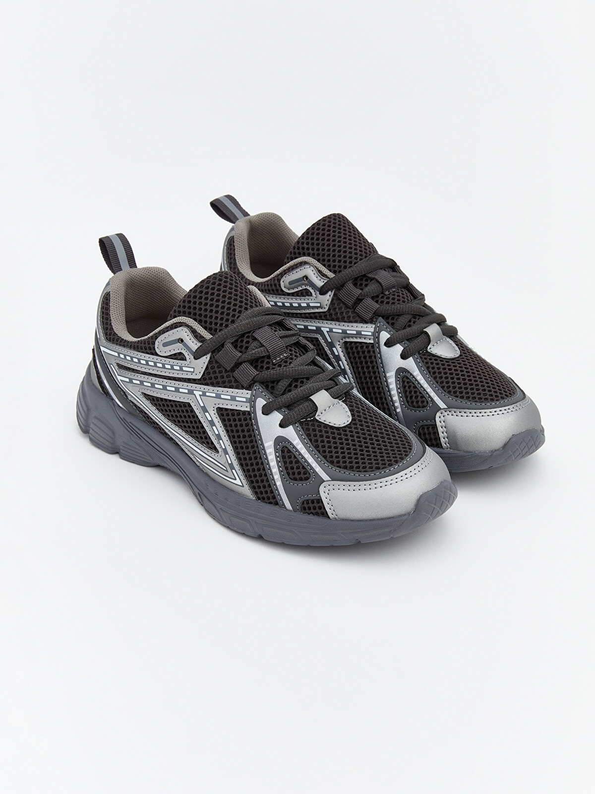 LCW STEPS Bağcıklı Desenli Erkek Çocuk Spor Ayakkabı - S6DJ54Z4
