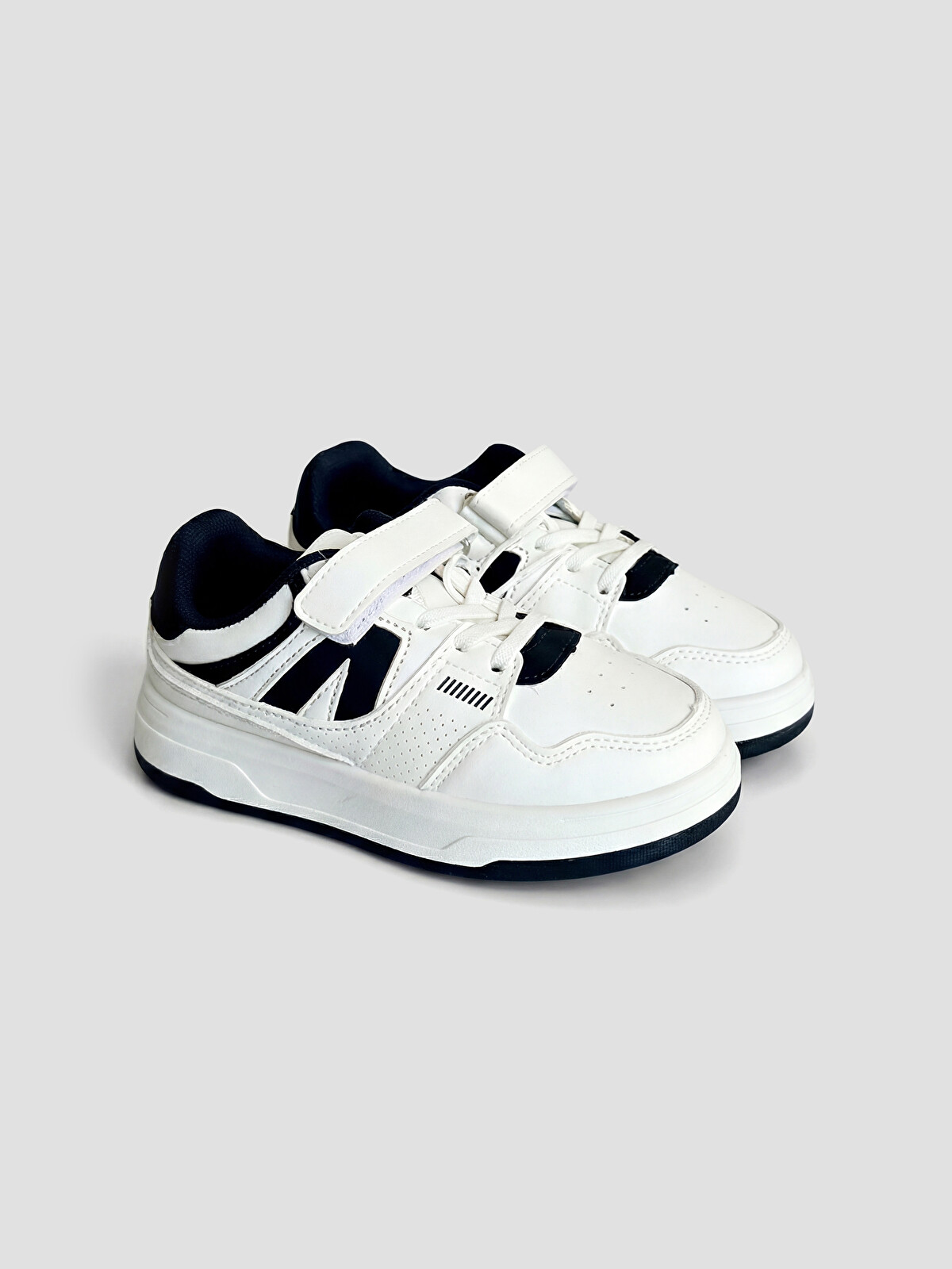 LCW STEPS Laces And Hook-and-loop Boys' Sneakers - S6DN75Z1-Q6K