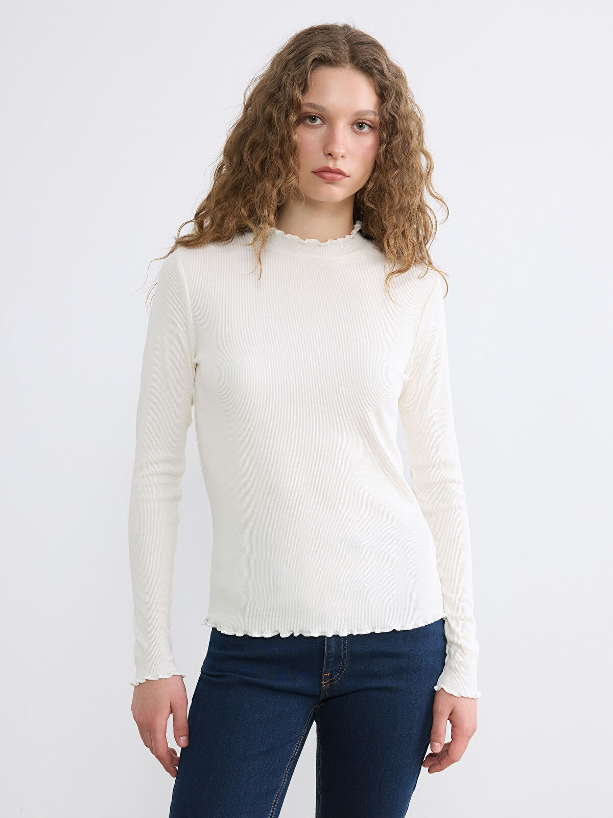 LCW Modest Fırfırlı Dik Yaka Kadın Body