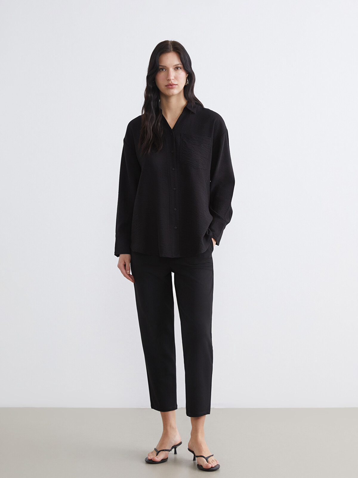 LCW Comfort Women's Loose Fit Pleated Trousers - S6H371Z8-CVL | LC