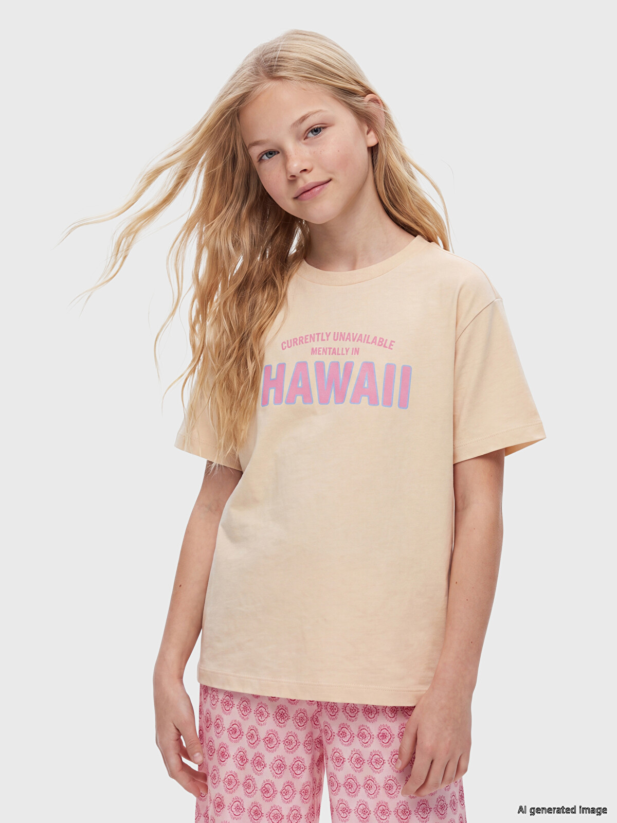LCW Kids Crew Neck Hawaii Printed Girls' T-shirt - S6HP71Z4-ZS3
