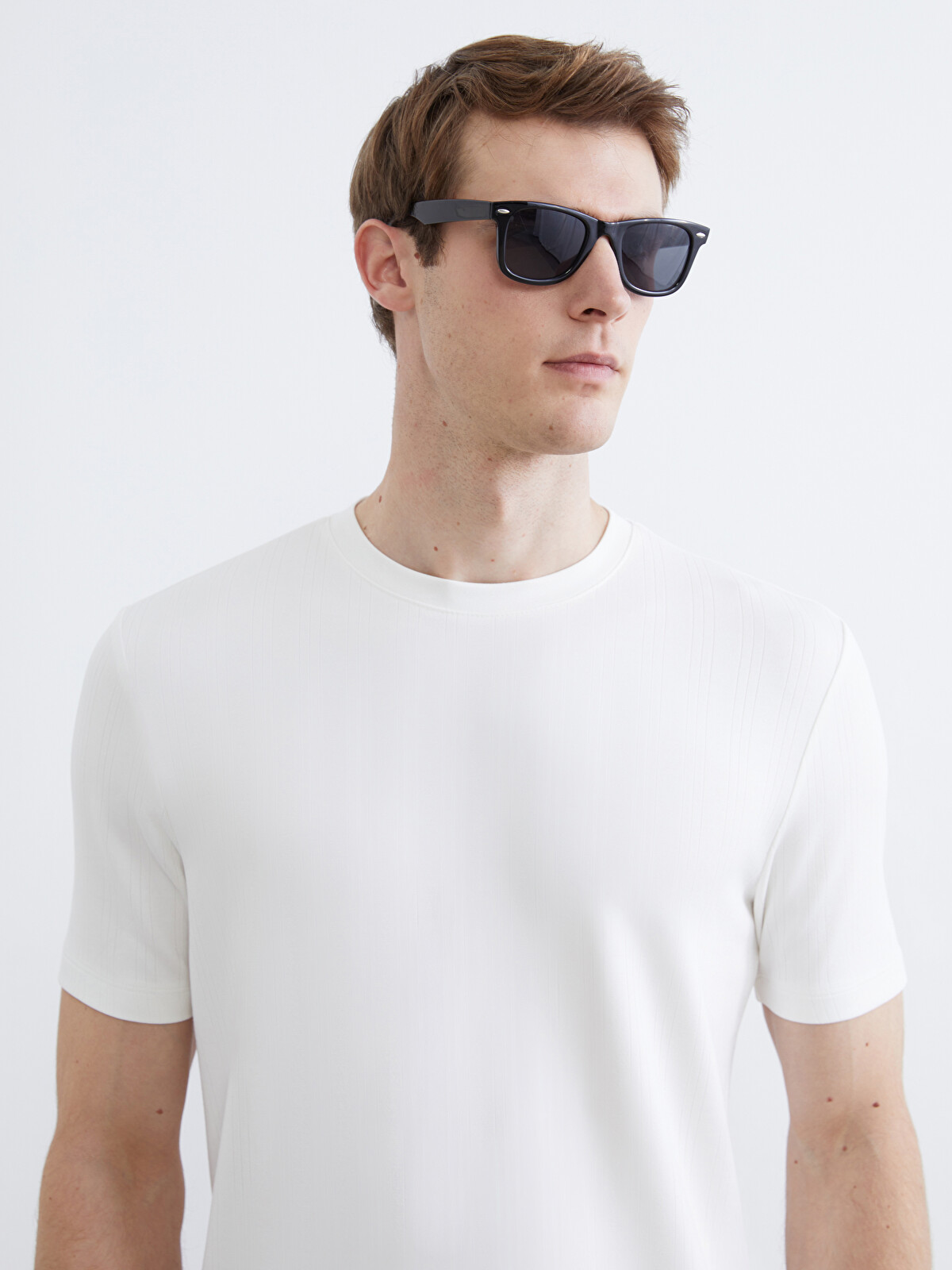 SOUTHBLUE Crew Neck Men's T-Shirt - S6IC67Z8-R9J | LC Waikiki