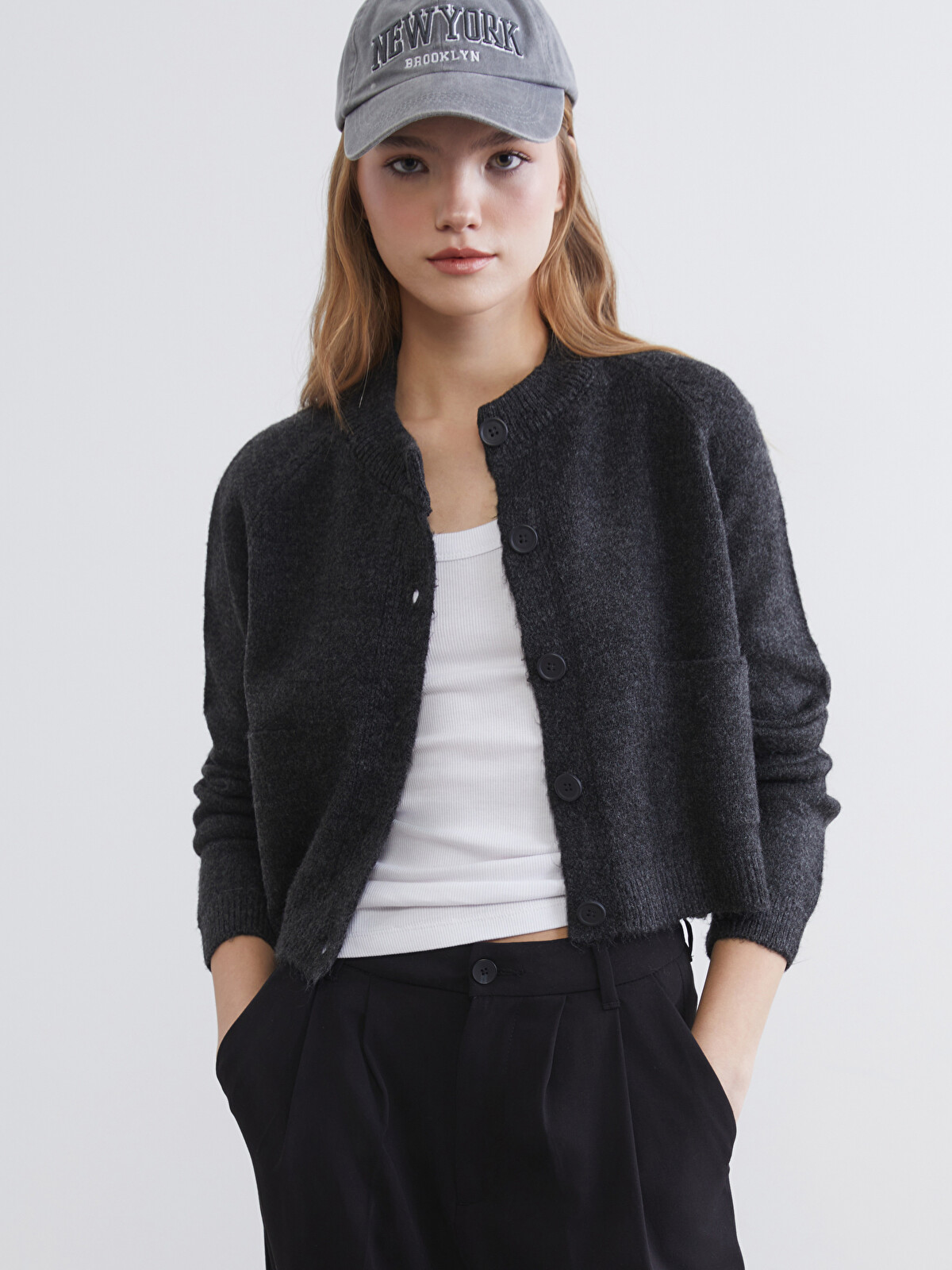 みゆき XSIDE Women's Crewneck Knit Cardigan - S6IU32Z8-VDL | LC Waikiki