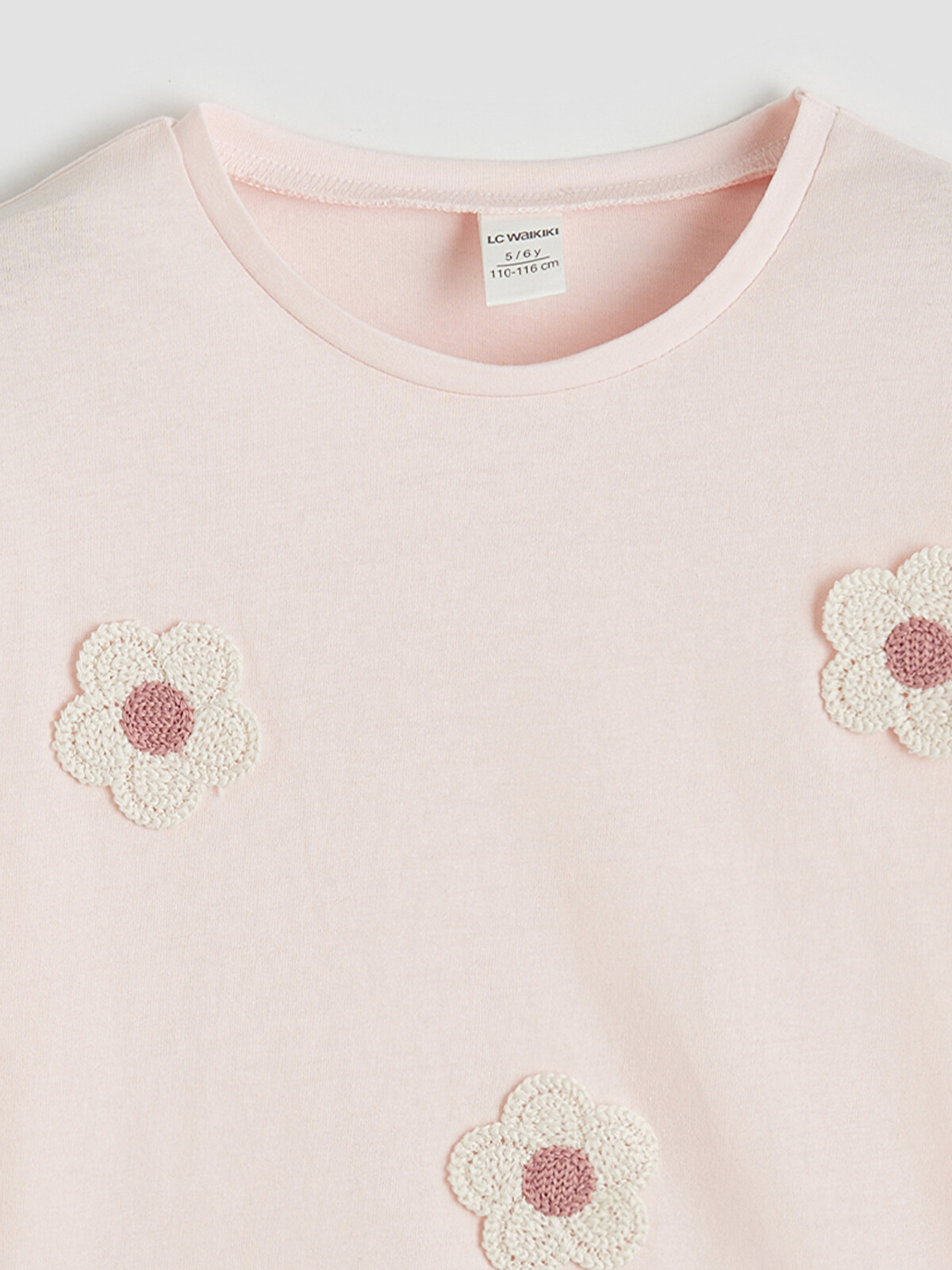 LCW Kids Pembe Bisiklet Yaka Nakışlı Kız Çocuk Tişört - S6IV74Z1