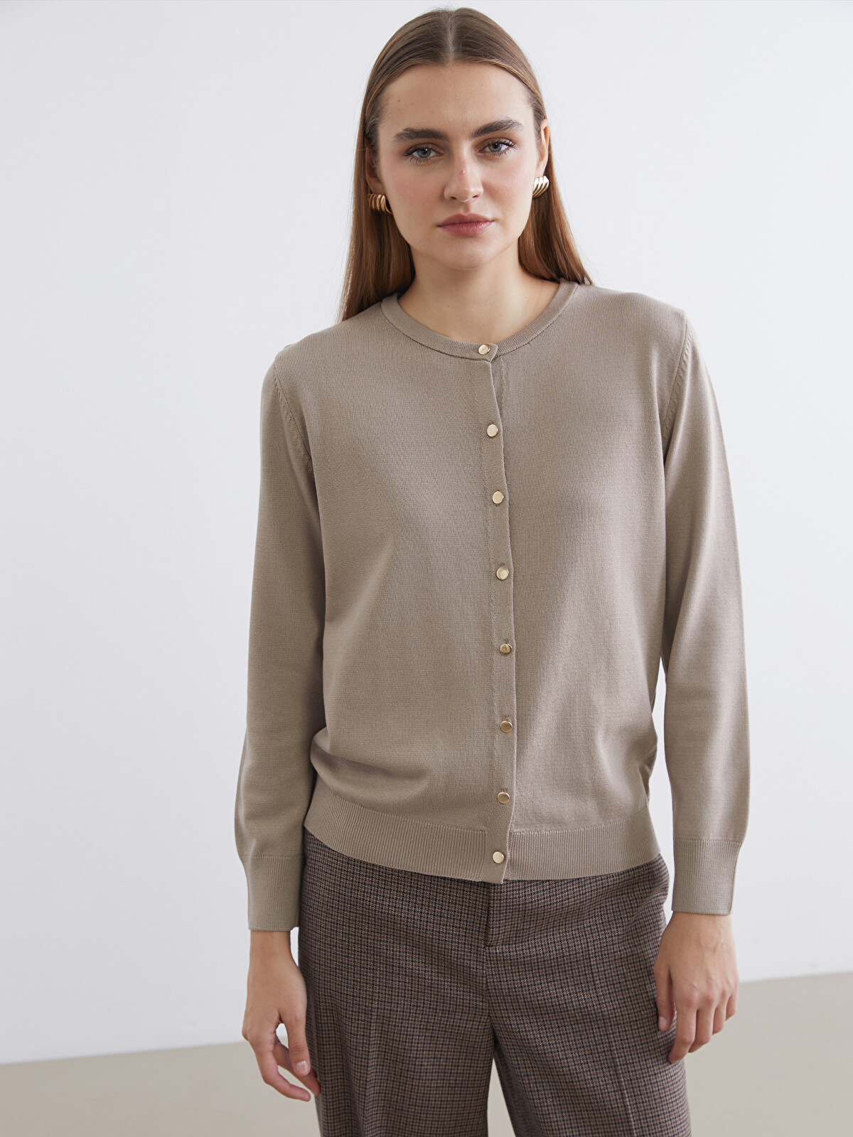 LCW EVERYDAY Crew Neck Knit Cardigan - S6JA21Z8-1D3 | LC Waikiki