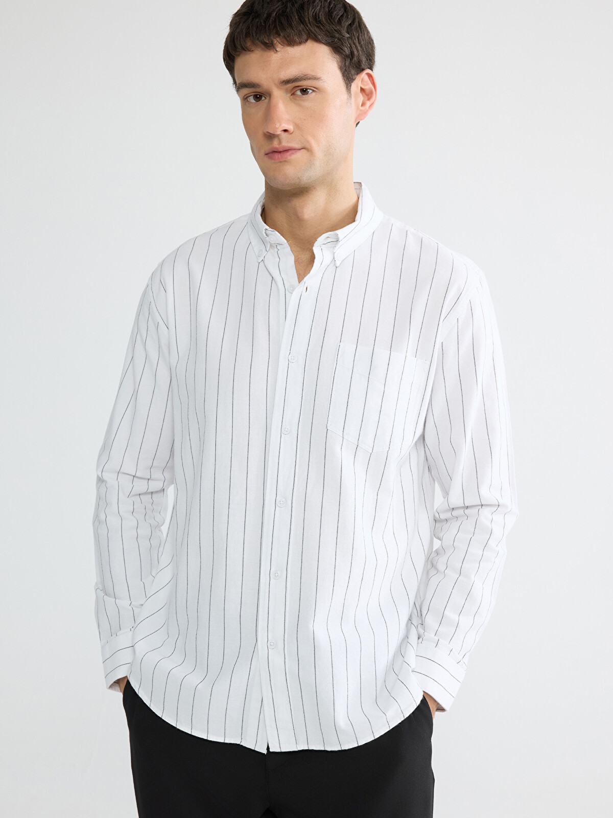 LCW Vision Men's Striped Oxford Shirt in a Regular Fit - S6JA89Z8