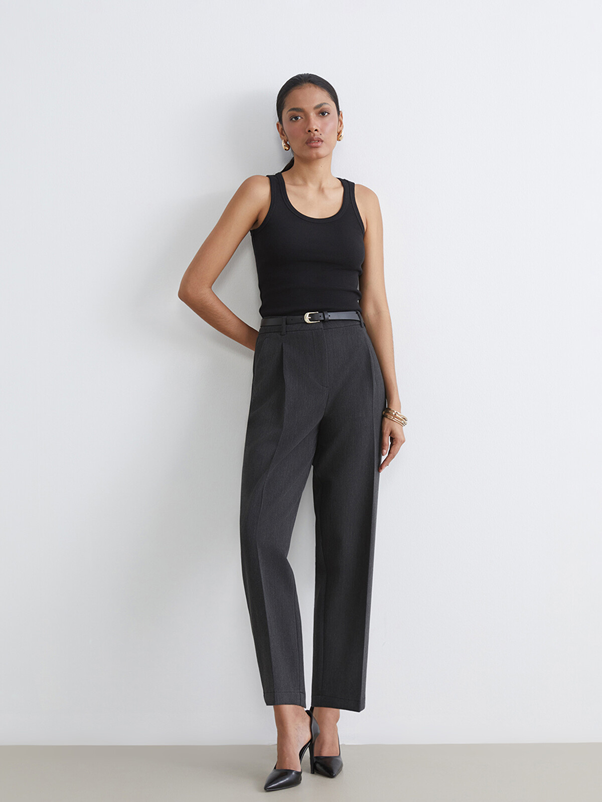 LCWAIKIKI Classic Belted Cigarette Women's Pleated Trousers