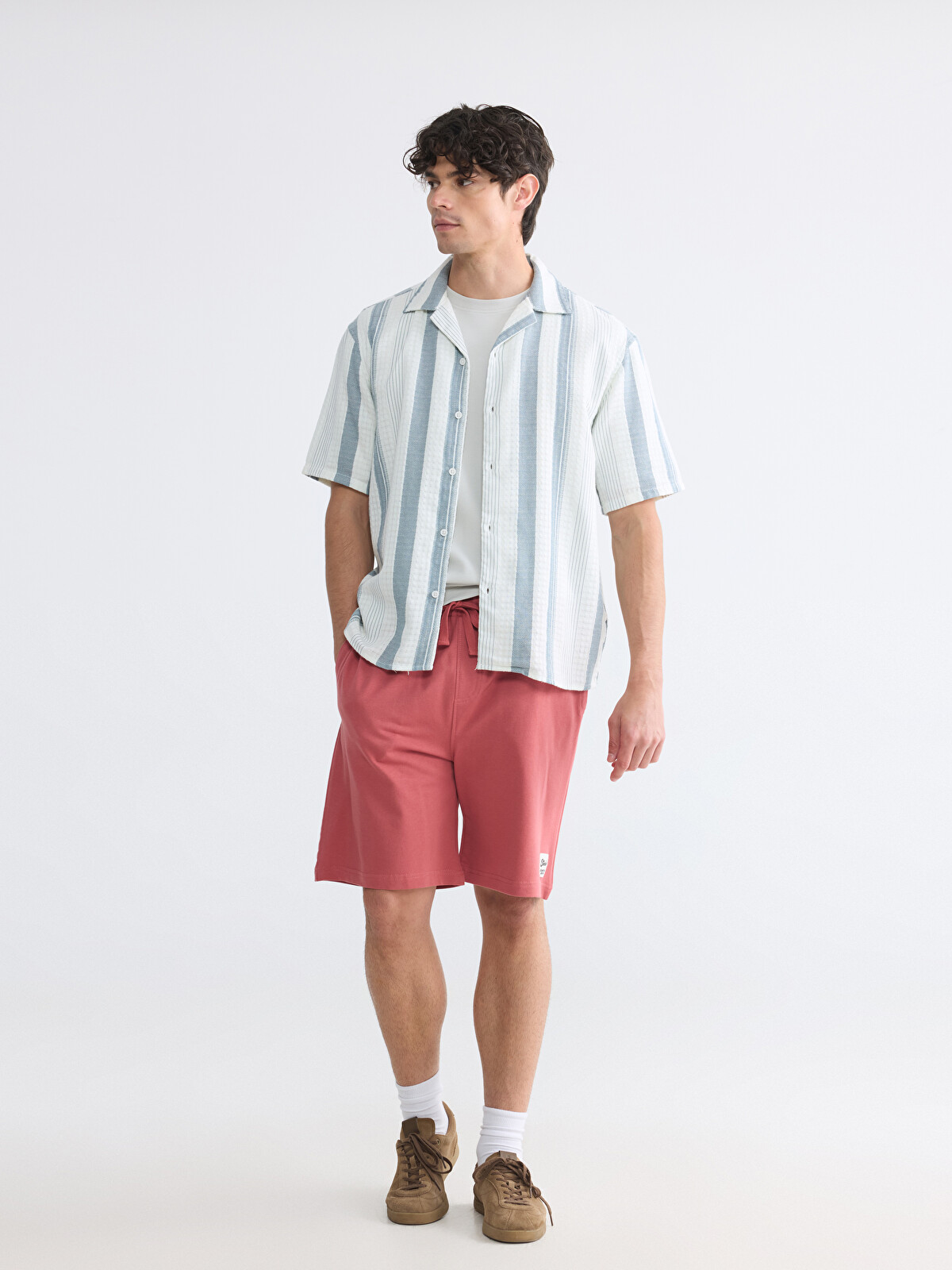 XSIDE Standard Fit Men's Shorts - S6JQ74Z8-4AT | LC Waikiki