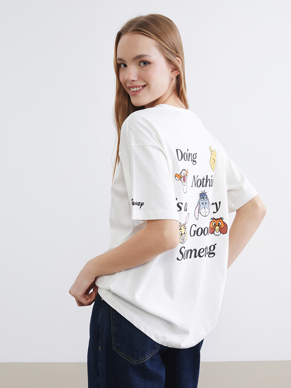 XSIDE Beyaz Winnie the Pooh Baskılı Kadın Tişört - S6KF56Z8-R9J | LCW