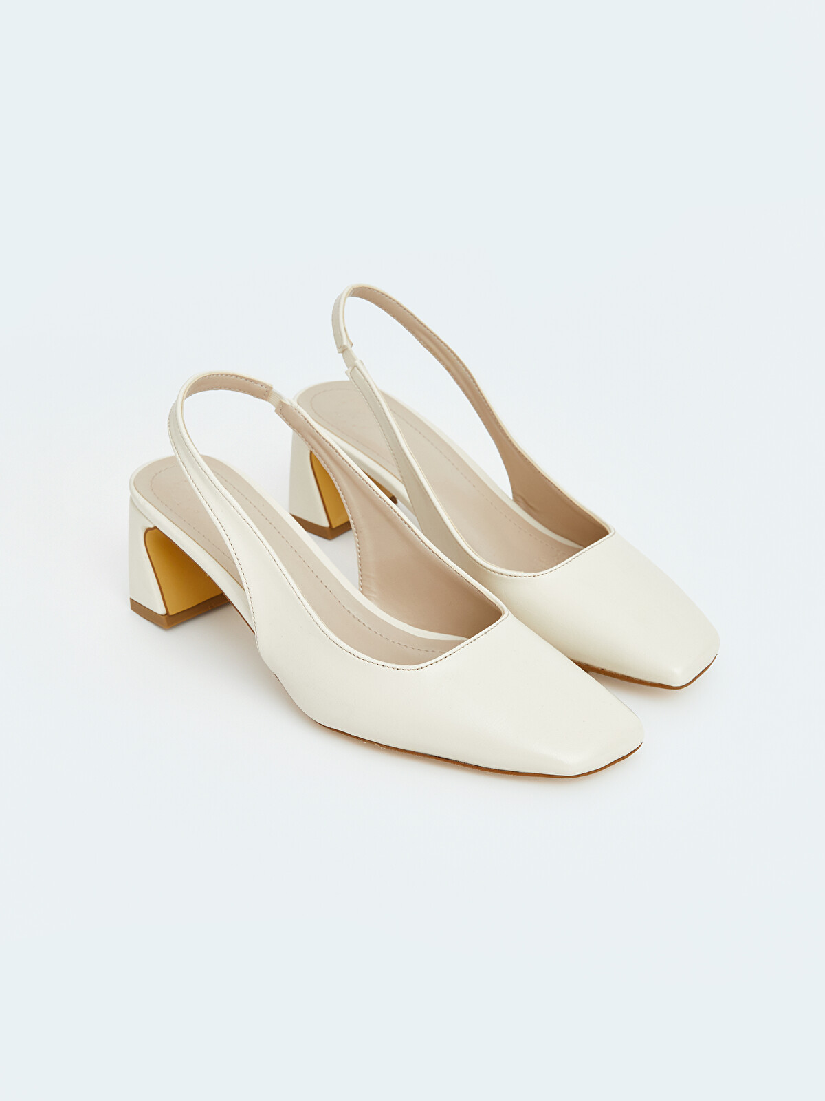 LCW STEPS Square Toe Chunky Heel Shoes - S6KO32Z8-CR8 | LC Waikiki