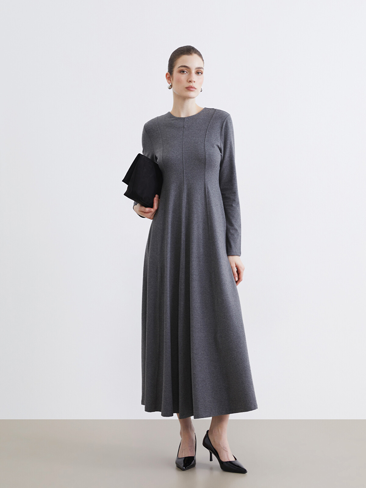 LCW Modest Gri Bisiklet Yaka Kloş Elbise - S6KQ15Z8-ZXC | LCW