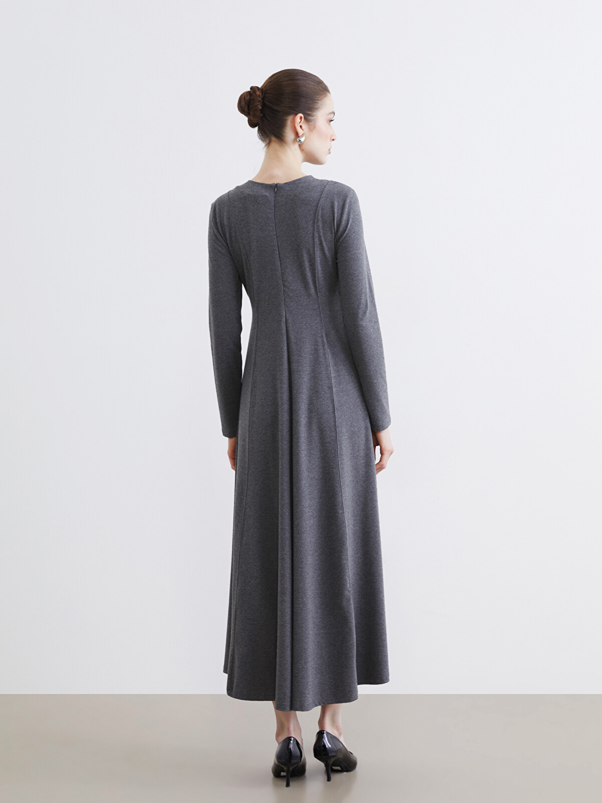 LCW Modest Gri Bisiklet Yaka Kloş Elbise - S6KQ15Z8-ZXC | LCW