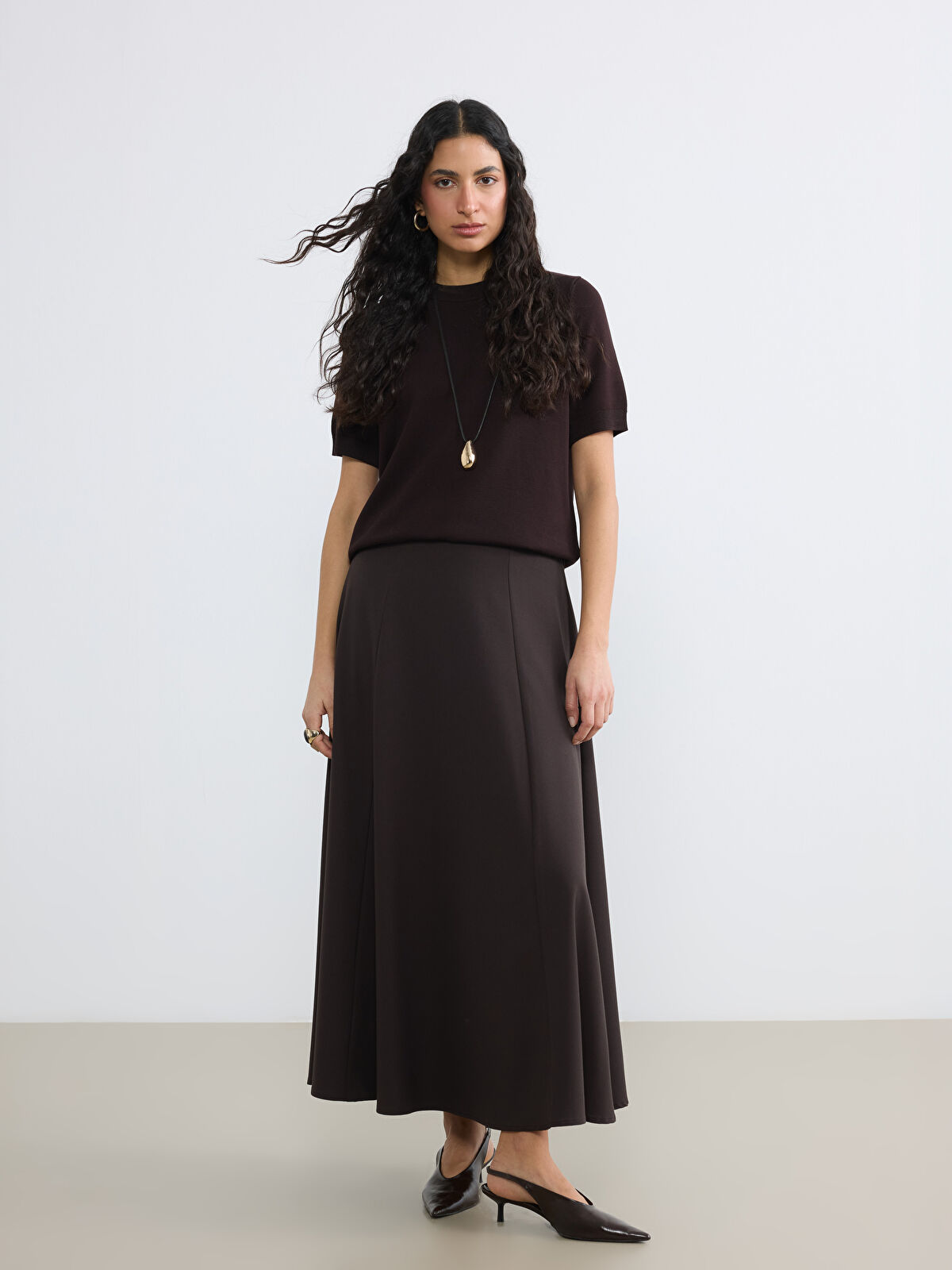 LCW Modest Beli Fermuarlı Kloş Etek	