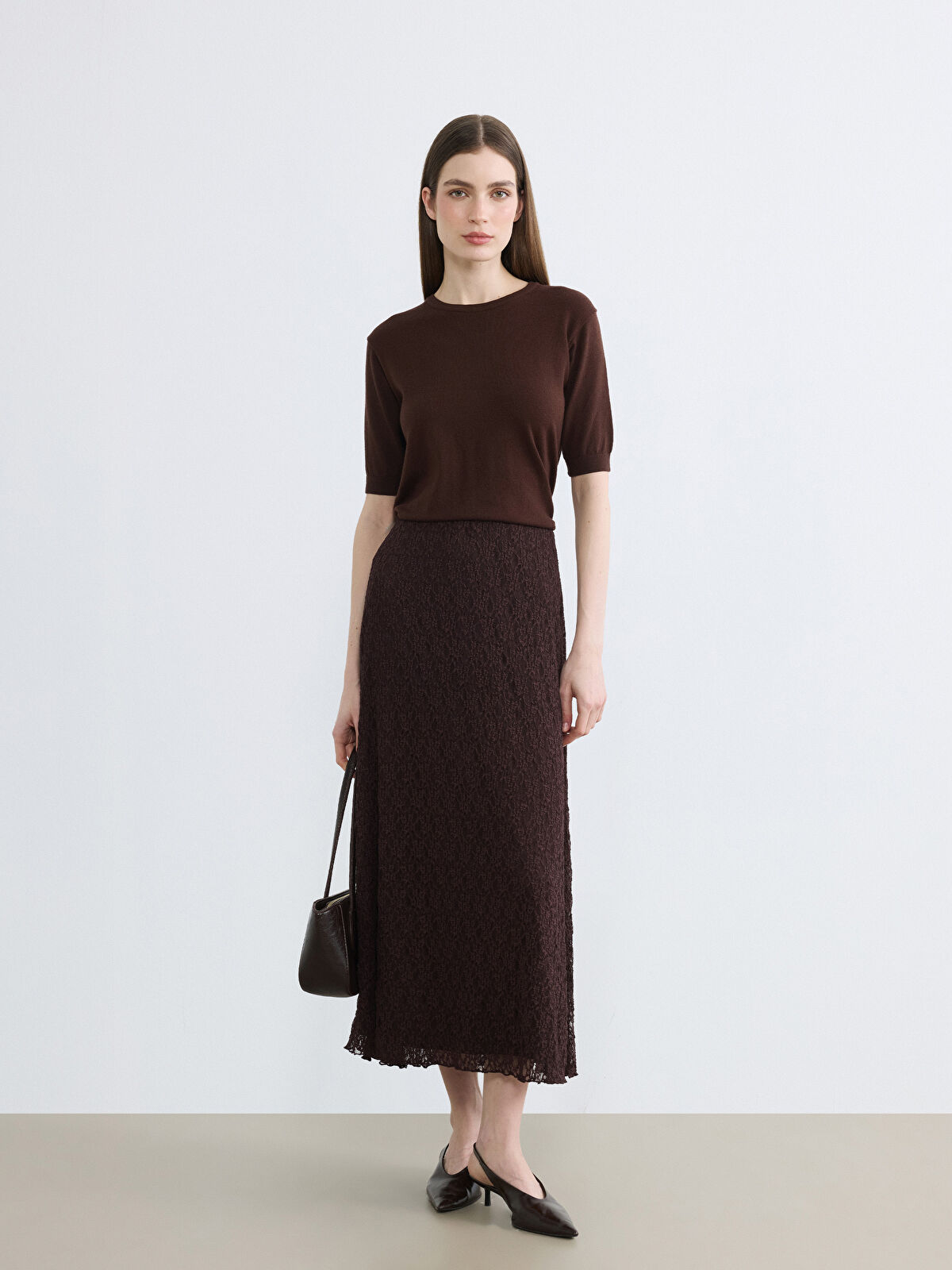 LCW Modest Beli Lastikli Dantelli Etek