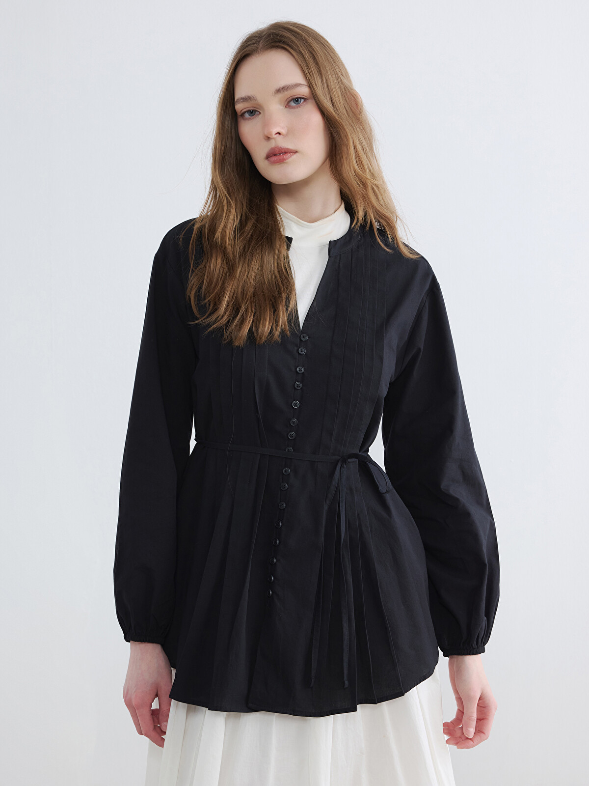 LCW Modest Siyah Kaçık Yaka Büzgülü Bluz - S6LN55Z8-CVL | LCW