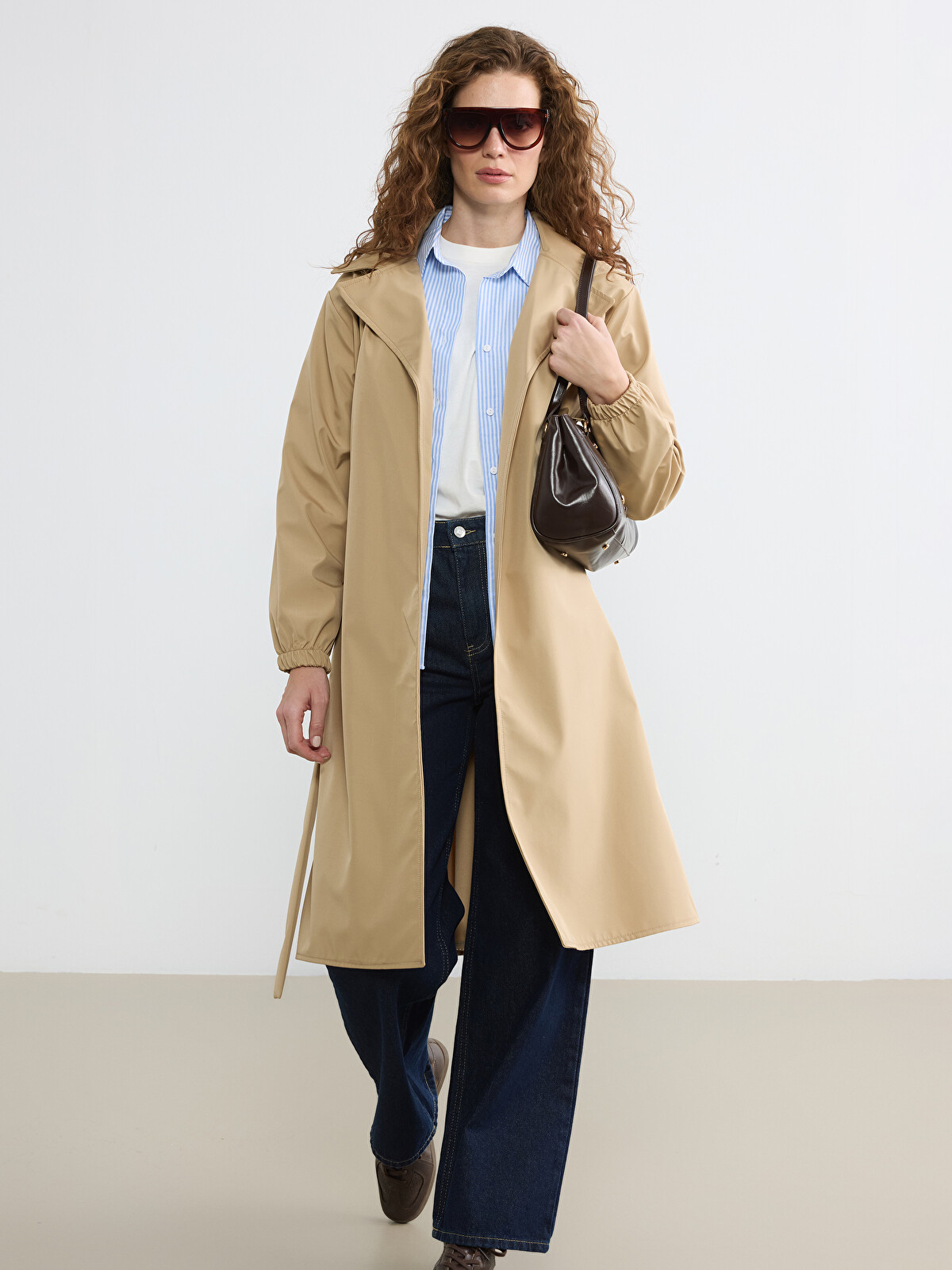☆takwo LC WAIKIKI Bej Kruvaze Yaka Oversize Kadın Trençkot - S6LO55Z8-1D3