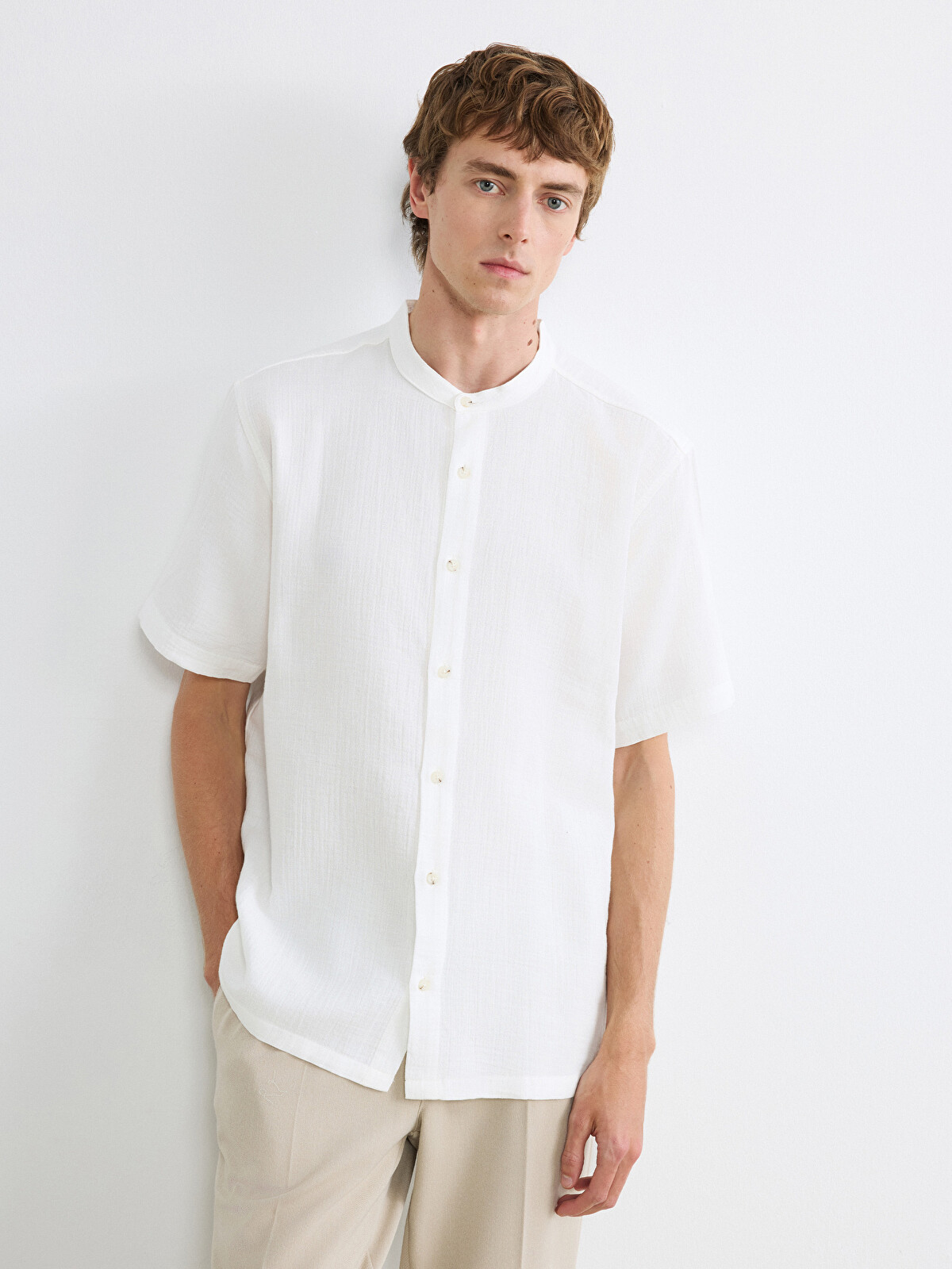 LCW Vision Regular Fit Muslin Men's Basic Shirt - S6M325Z8-R9J